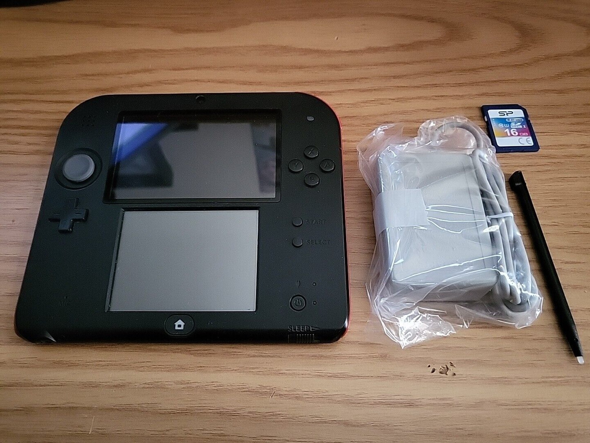 CUSTOM USER REFURBISHED Nintendo 2DS Black/Red Handheld Console