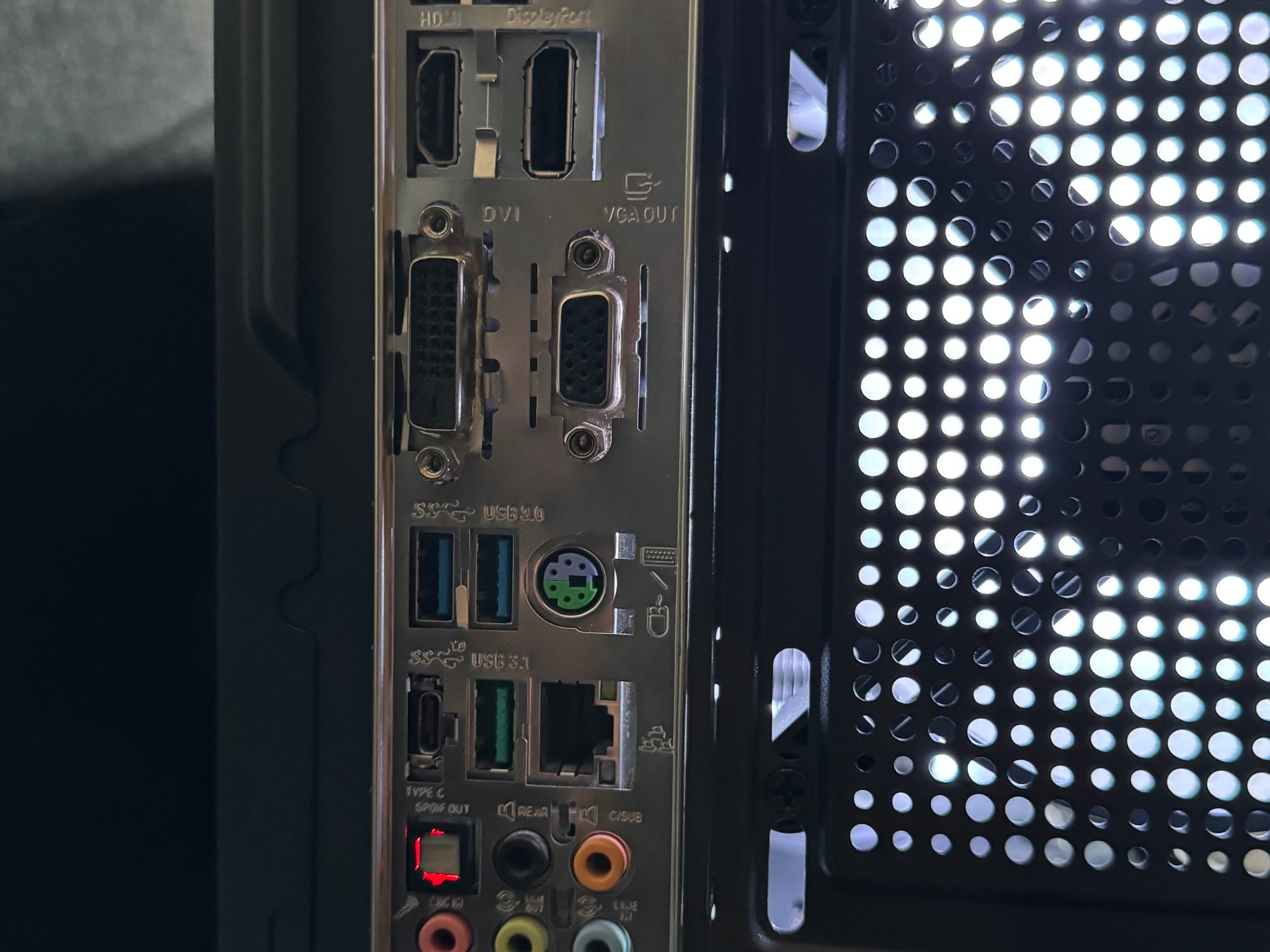 RTX 2070 Super, i7-6700K, 16GB DDR4 3200 MHz, 512GB SSD, ASUS Z170-A, Gaming PC