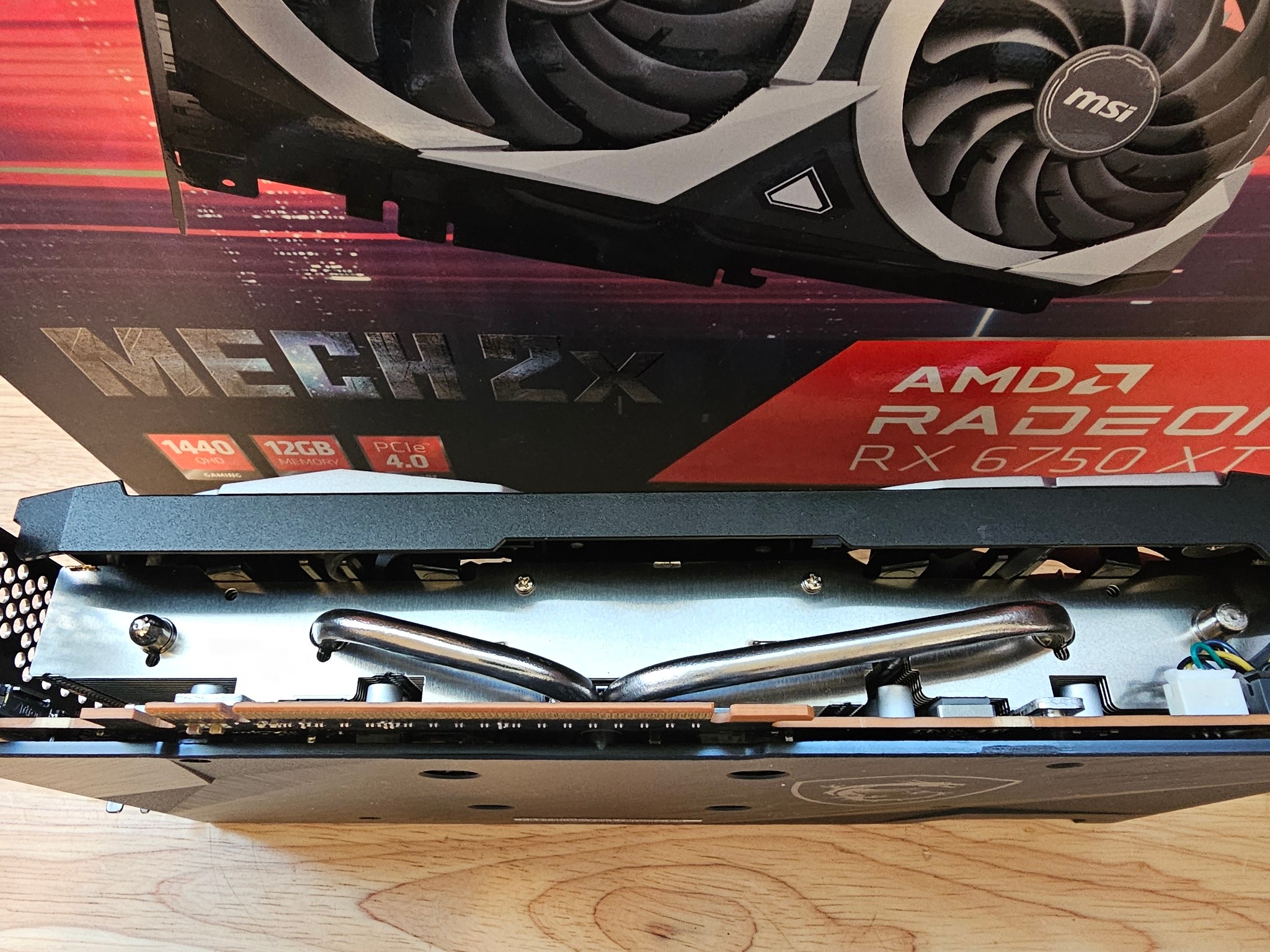 MSI MECH 2X OC Radeon RX 6750 XT