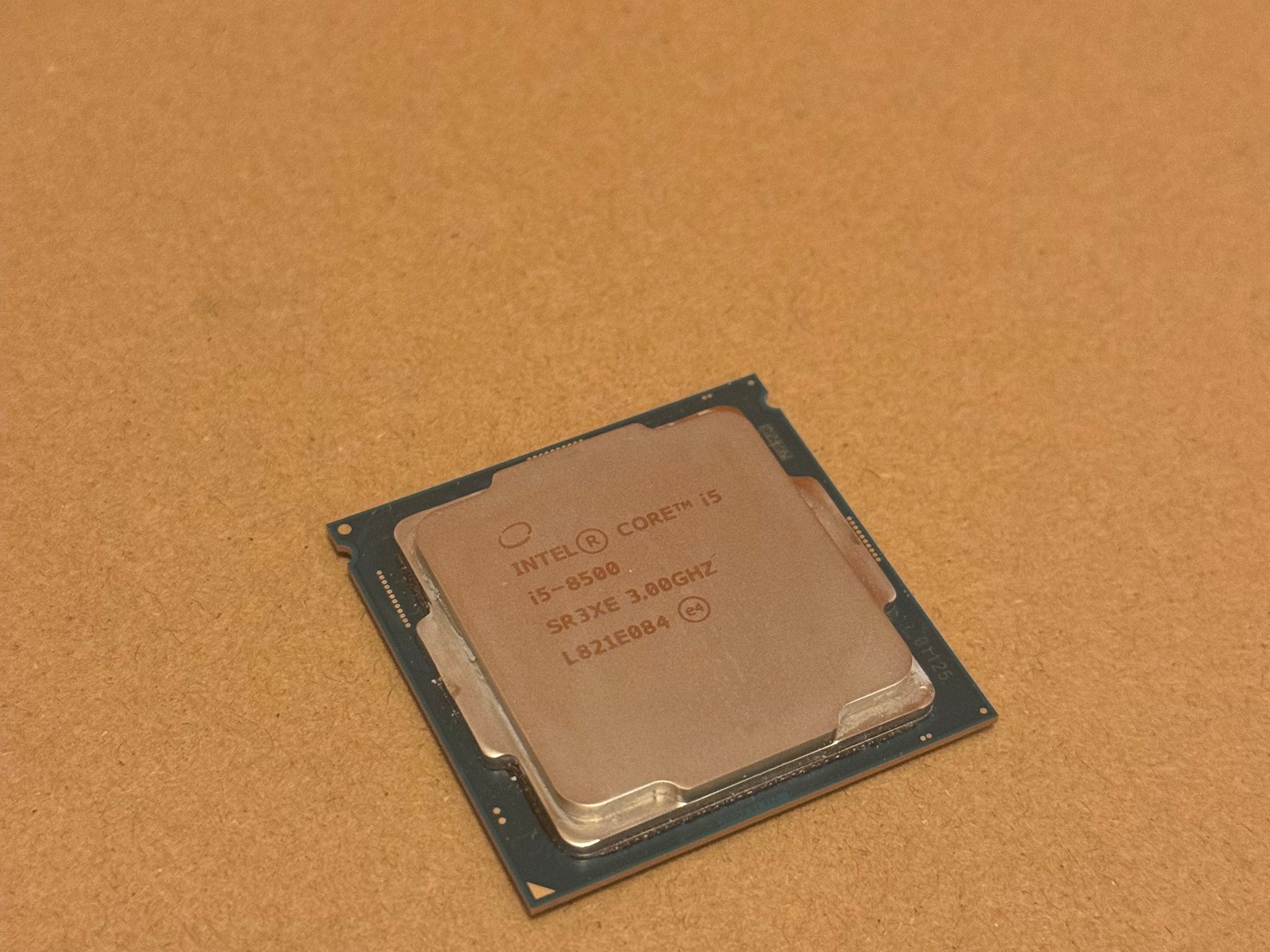 Intel i5 8500