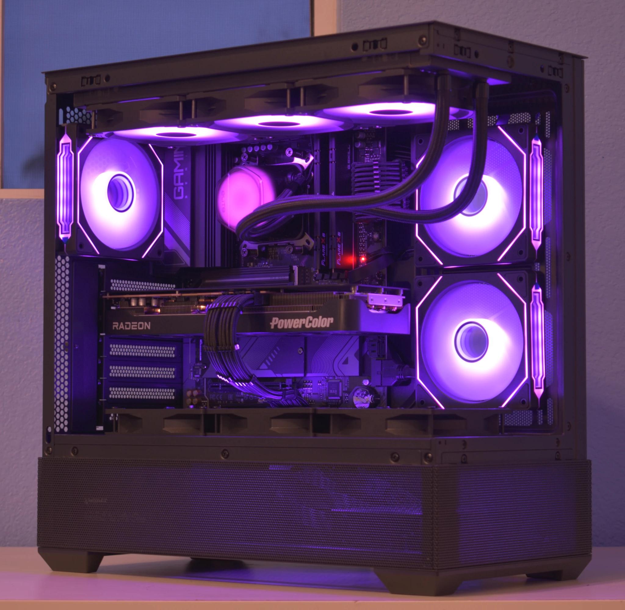 🚀Performance Gamer🚀 Ryzen 7 9700X | AMD RX 9070XT 16GB | 32GB DDR5 | 2TB nVME SSD | White RGB+Wifi