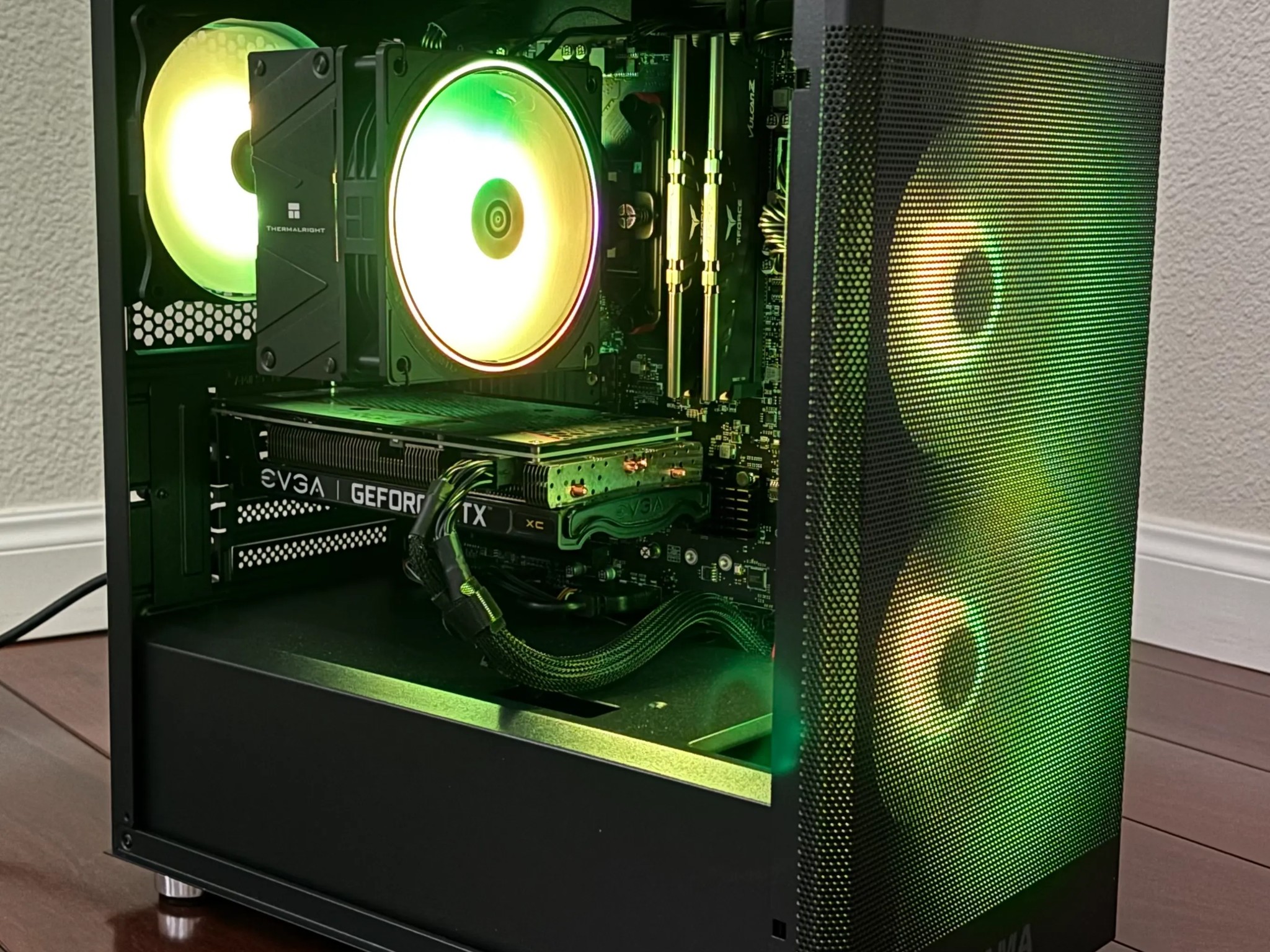 RTX Gaming PC: Ryzen 5600x + RTX 3060 + 16 GB RAM