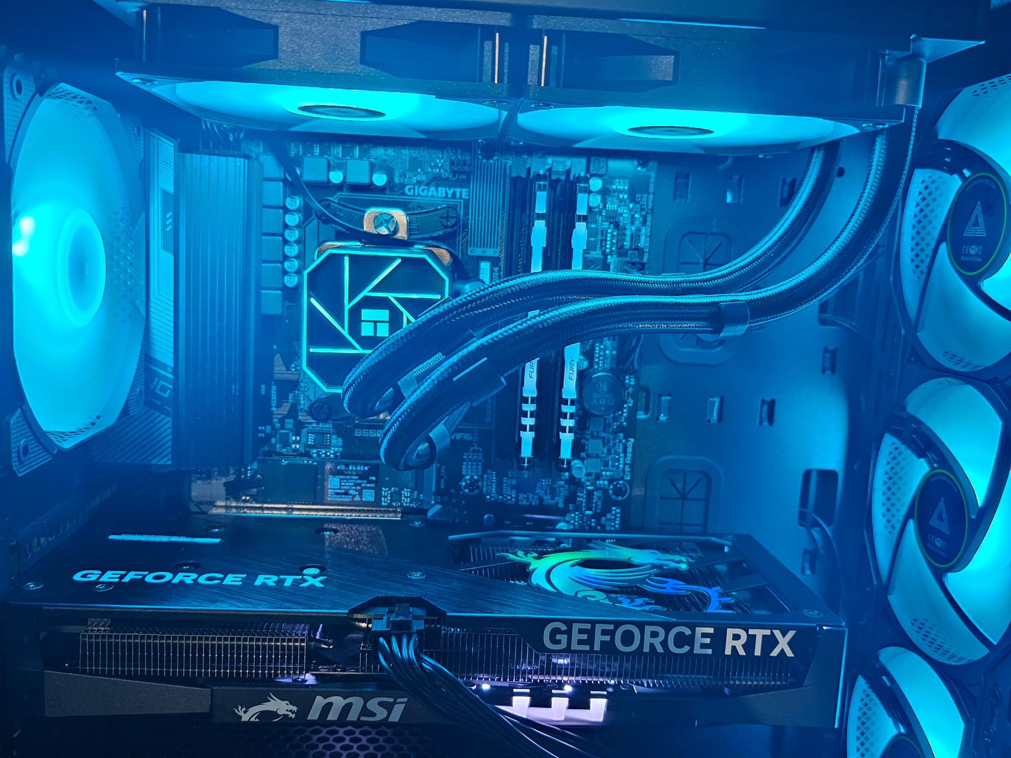 Black Gaming pc| Ryzen 7 5800xt |RTX 5060 8G | 32gb ram| Windows 11 Pro| 1TB|