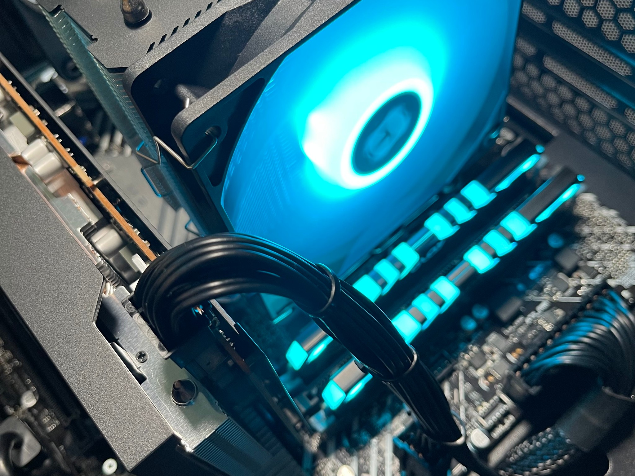 Gaming PC | INTEL i3 12100 | RTX 3050 8GB | 16GB DDR4 3200 | 1TB GEN4 SSD