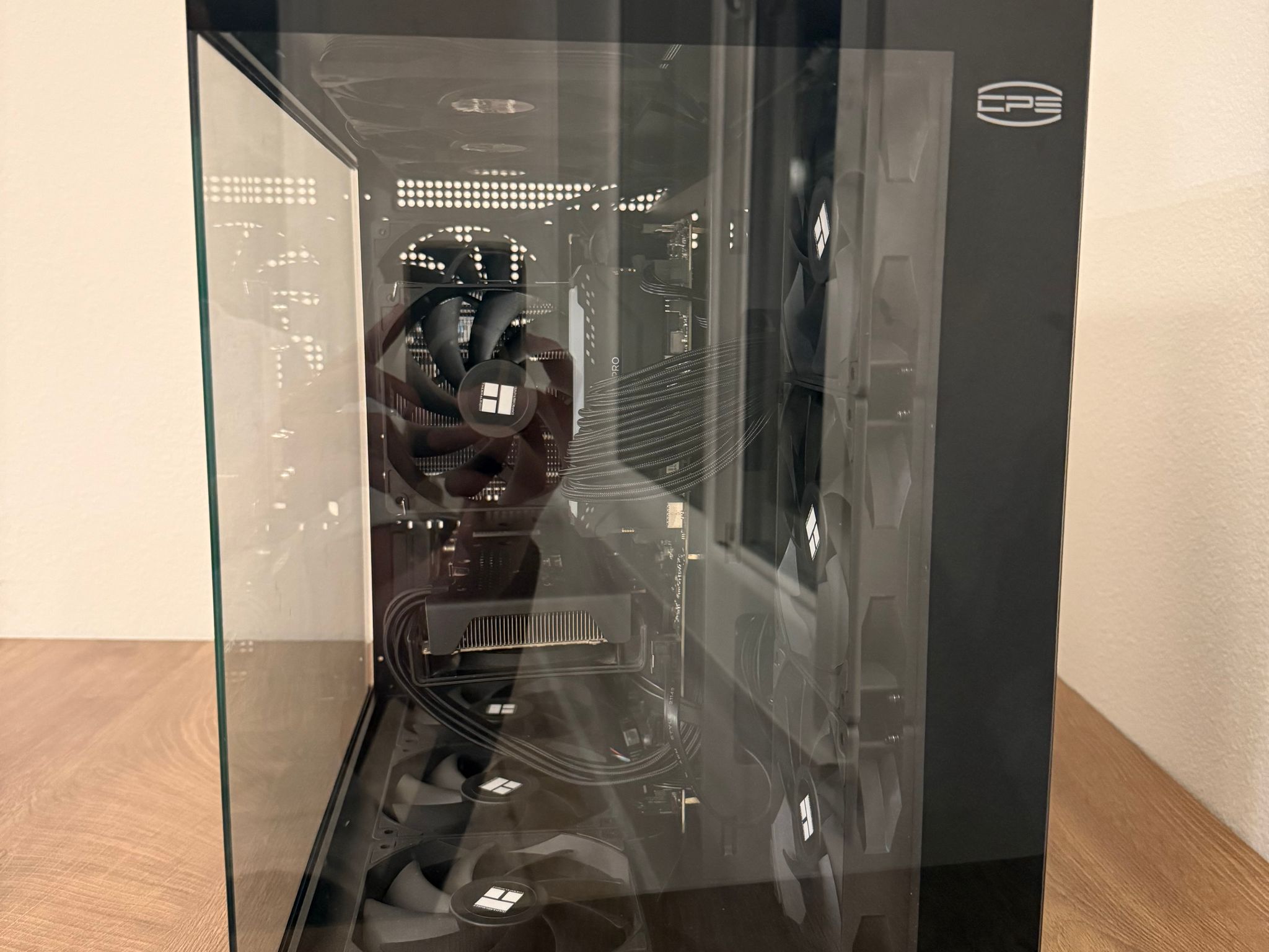 XFX RX 6650XT Custom Gaming PC - Ryzen 5 5600X, 16GB RAM, 256GB SSD