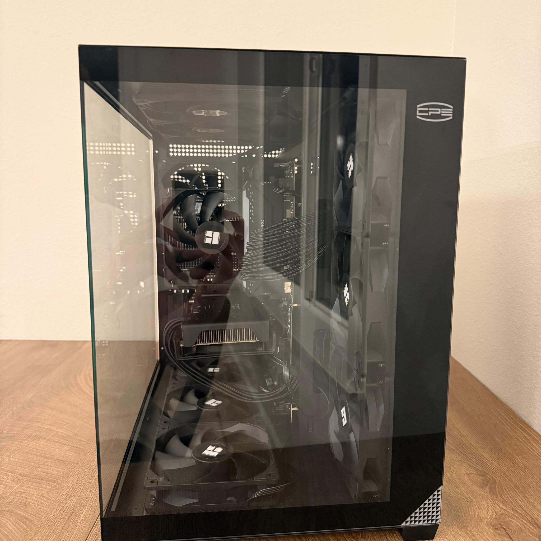XFX RX 6650XT Custom Gaming PC - Ryzen 5 5600X, 16GB RAM, 256GB SSD