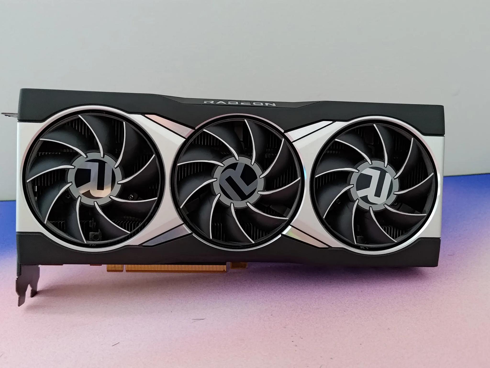 AMD Reference Model RX 6900XT