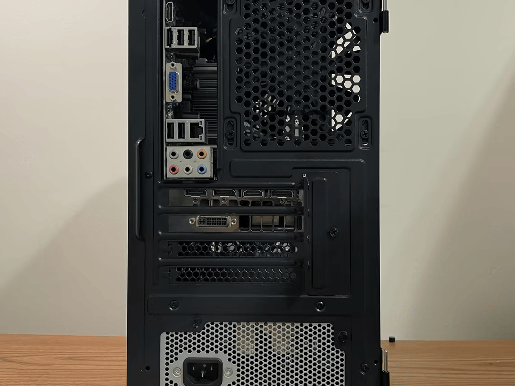 Green Goblin/ i7 , GTX 950 Budget Gaming PC