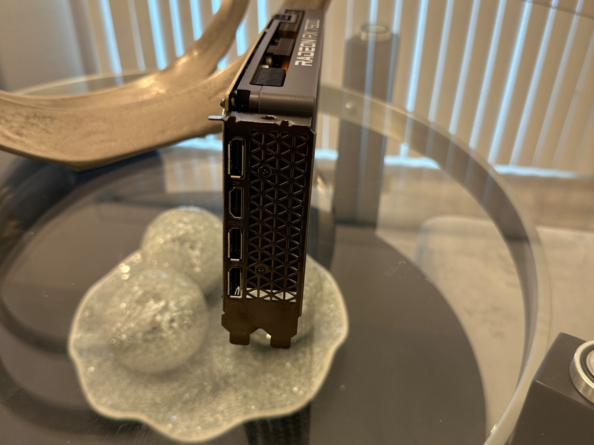 Lenovo Radeon RX 7600