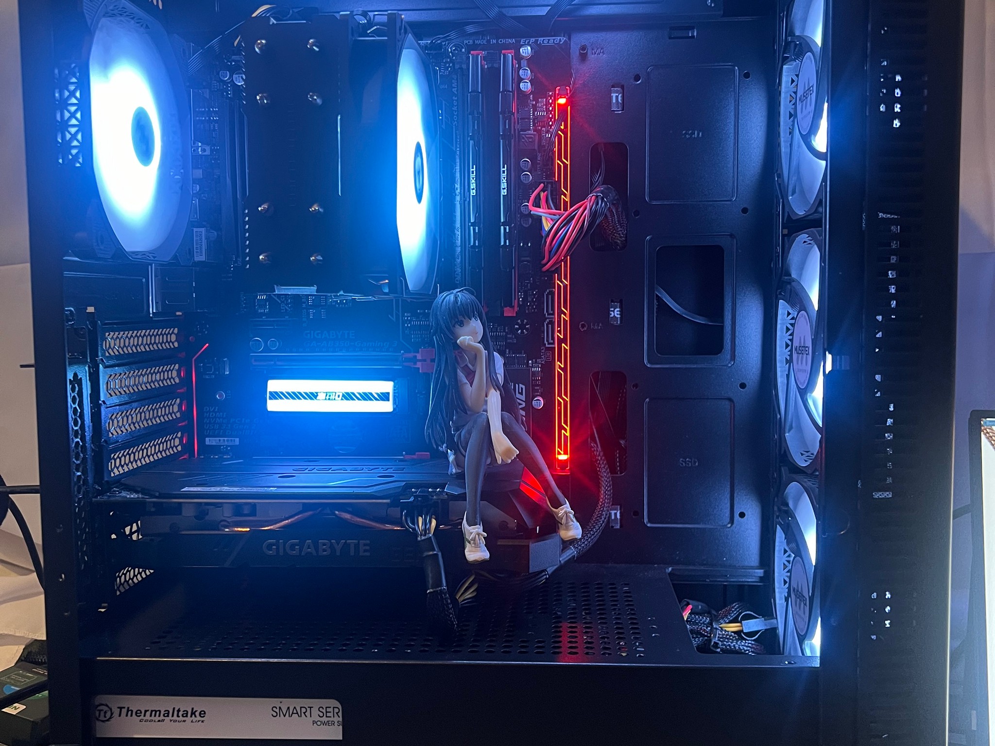 “Icy❄️” Gaming PC | Ryzen 5 3600 | GIGABYTE RTX 2060 | 16GB RAM | 512GB | Windows 11 Pro