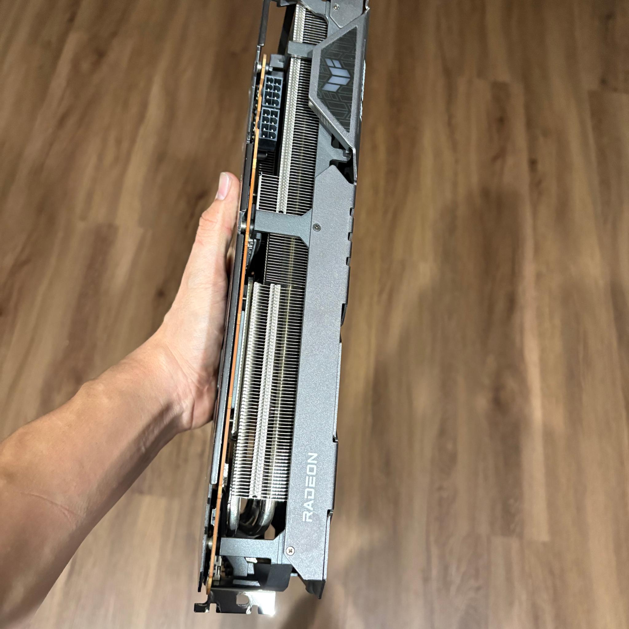 ASUS TUF-RX6800XT-O16G-GAMING