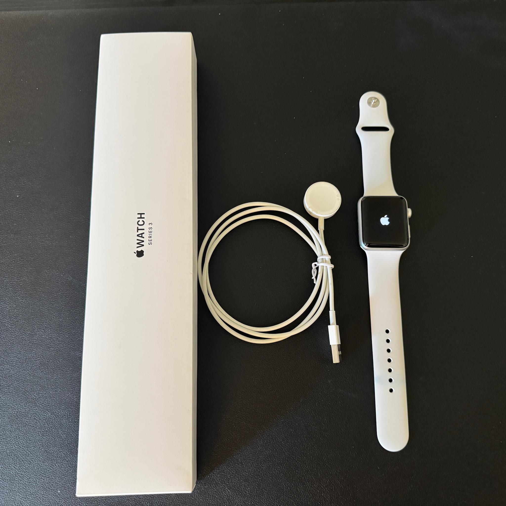 Apple Watch Series 3  42mm