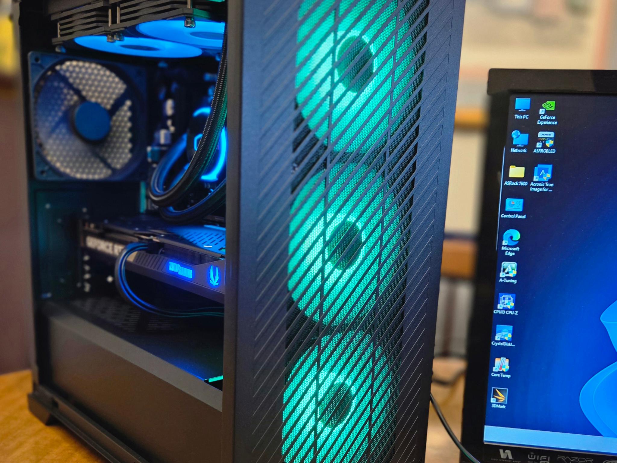 Cooler Master, ASRock, Zotac RTX 5070, Kingston 32GB 6000MHz