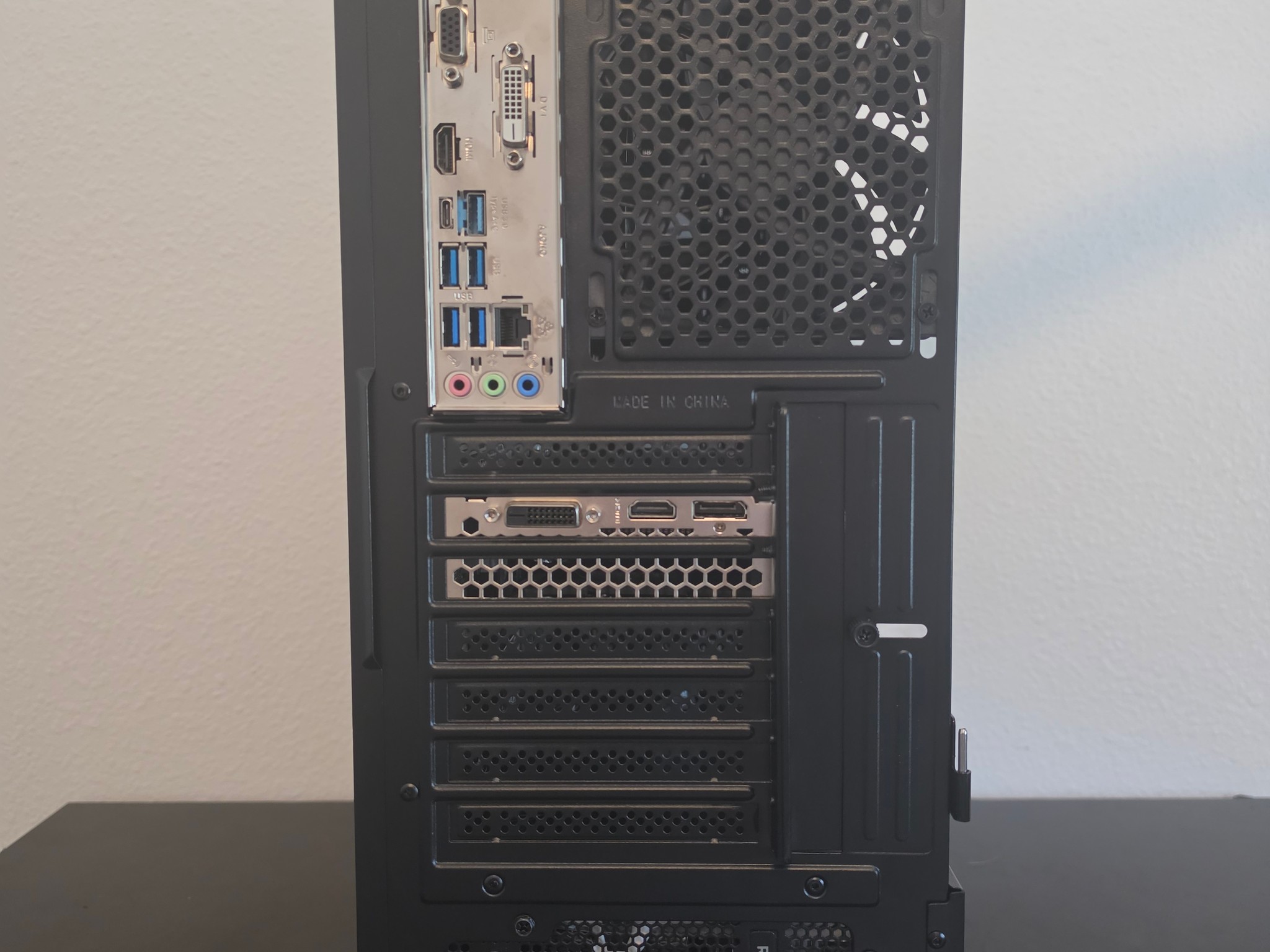 Blackout 1080p Gaming PC - Ryzen 5 2600, 1660 Super, 16GB DDR4, 512GB SSD + 1TB HDD