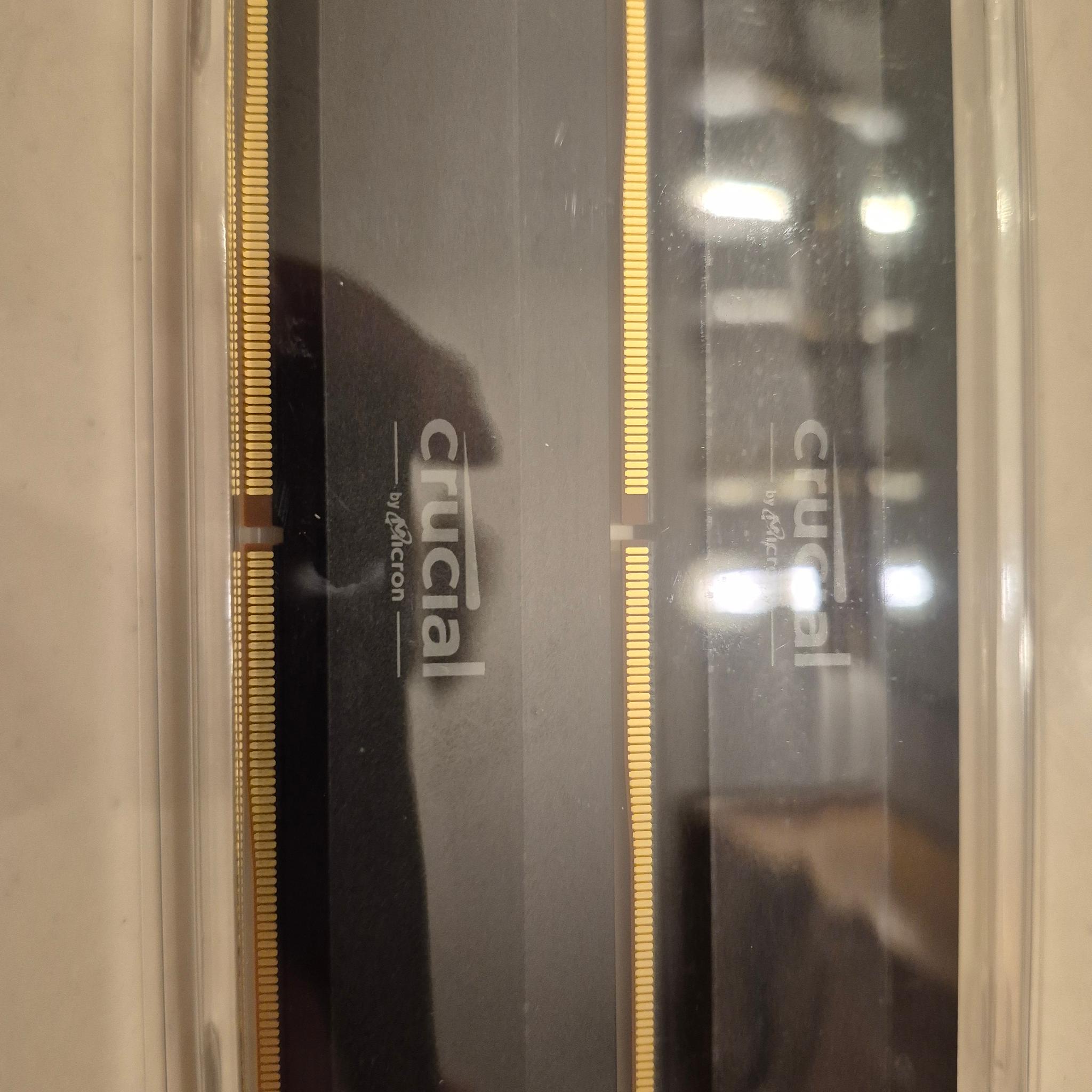 Crucial Pro DDR5 6000 32Gb (2x16Gb) CL36 UDIMM OC