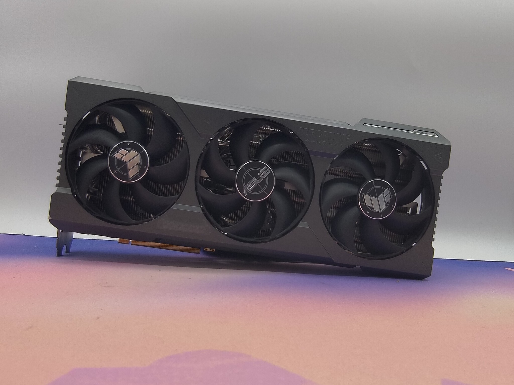 Asus TUF Gaming RTX 4080 **Missing 12VHPWR Adapter**