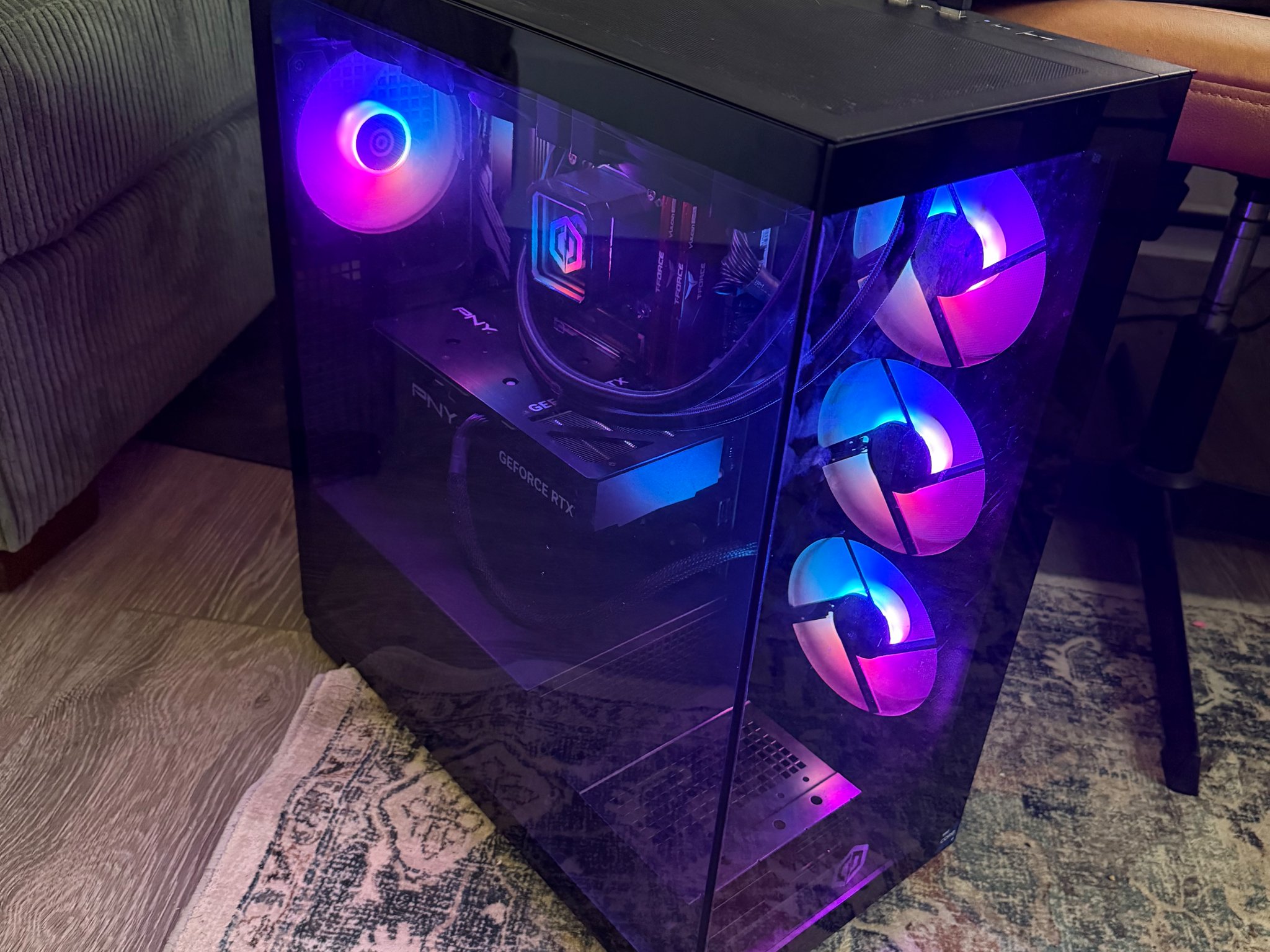 CyberPowerPC i9-14900KF | RTX 4070 Super | 32GB DDR5 | 2TB SSD