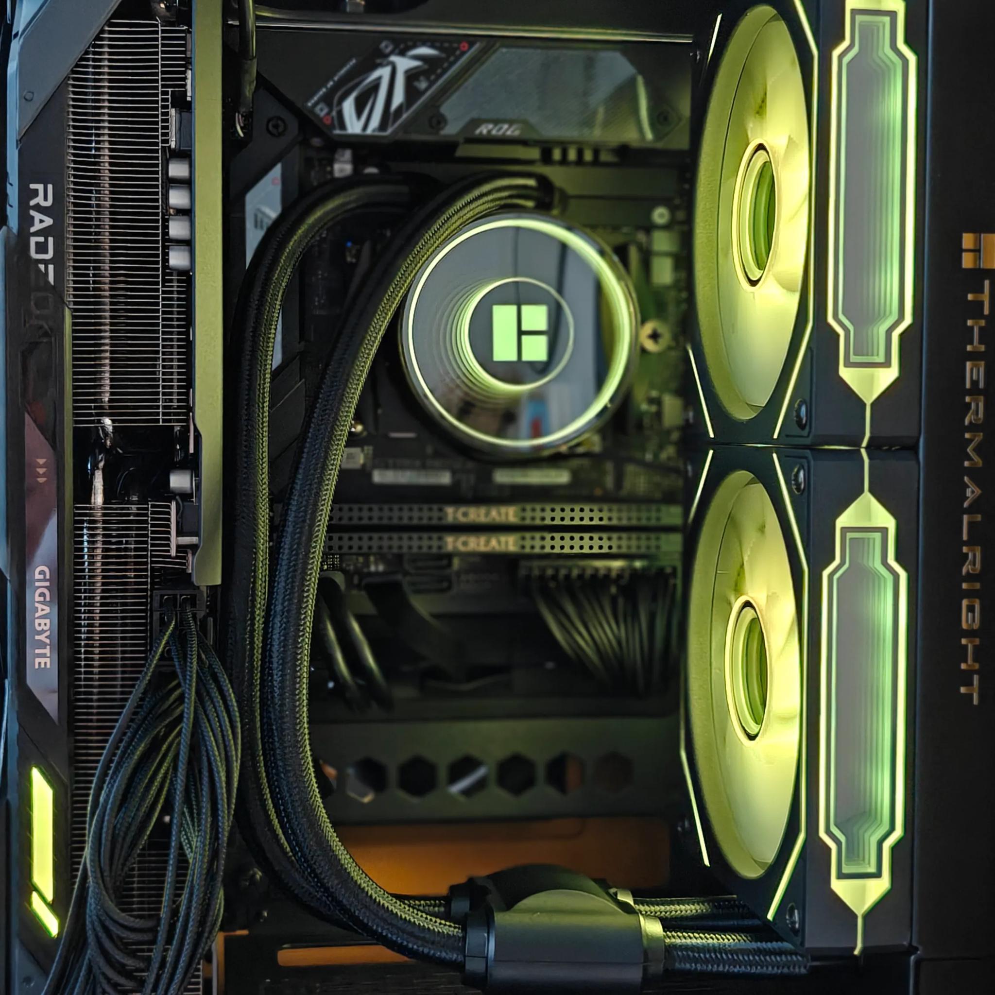 Mini ITX - 4K - 1440P - AMD Radeon RX 9070 XT - AMD Ryzen 7 7800X3D - 32 GB DDR5 RAM - 2 TB SSD