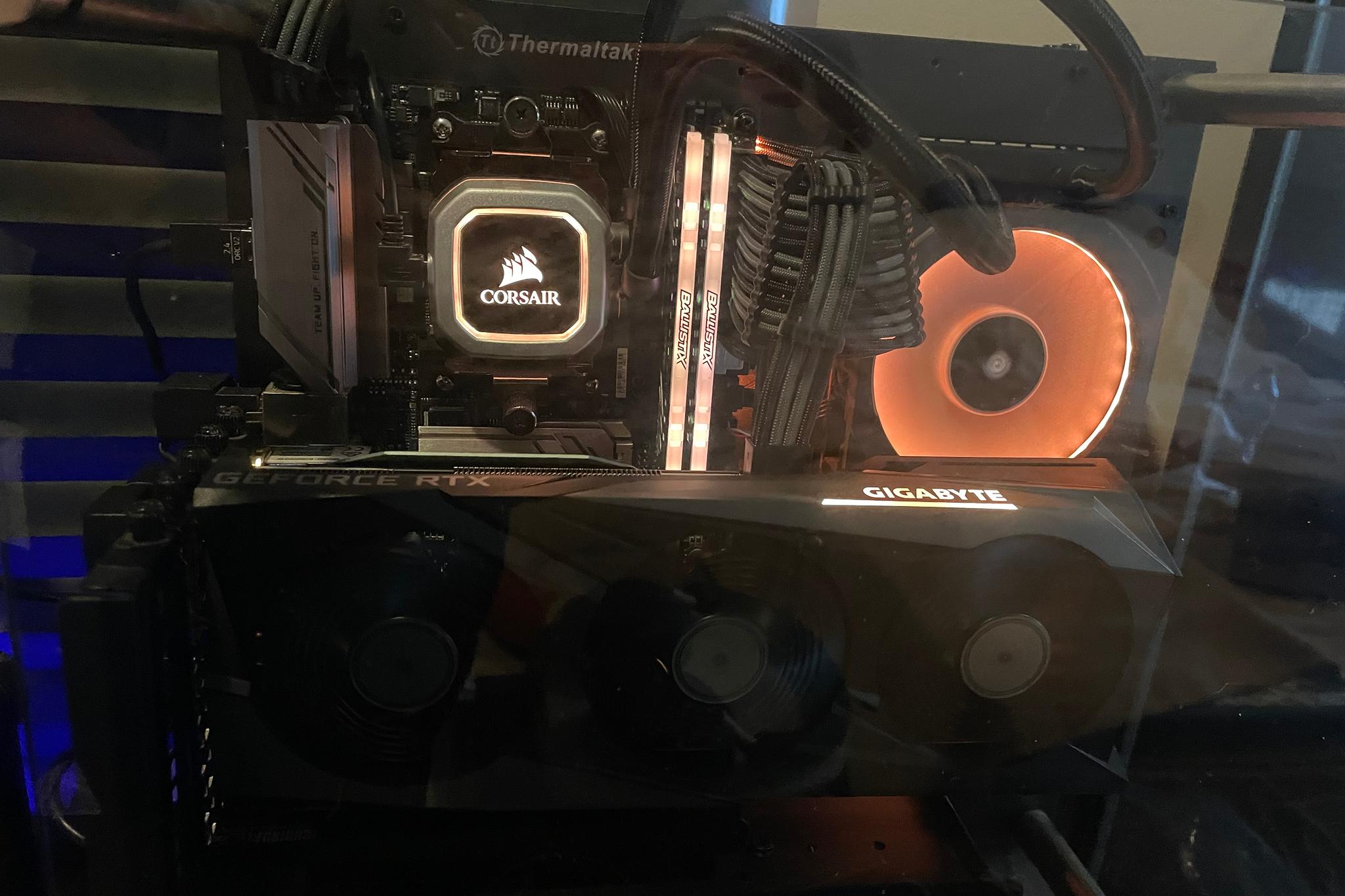 Vic’s Custom Builds