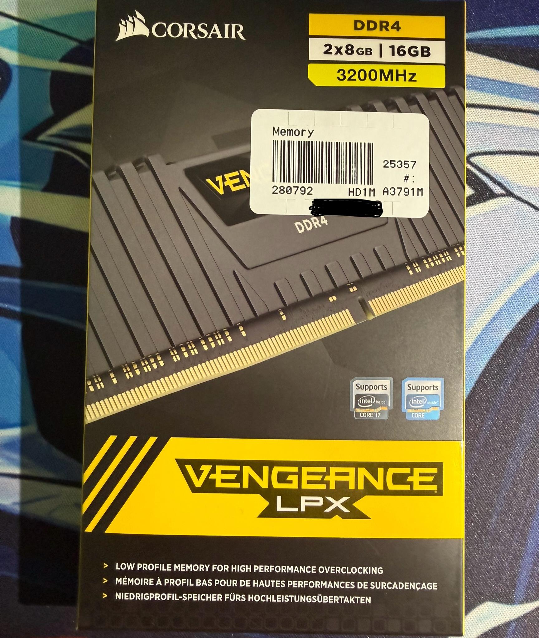 CORSAIR VENGEANCE LPX 16GB DDR4 RAM