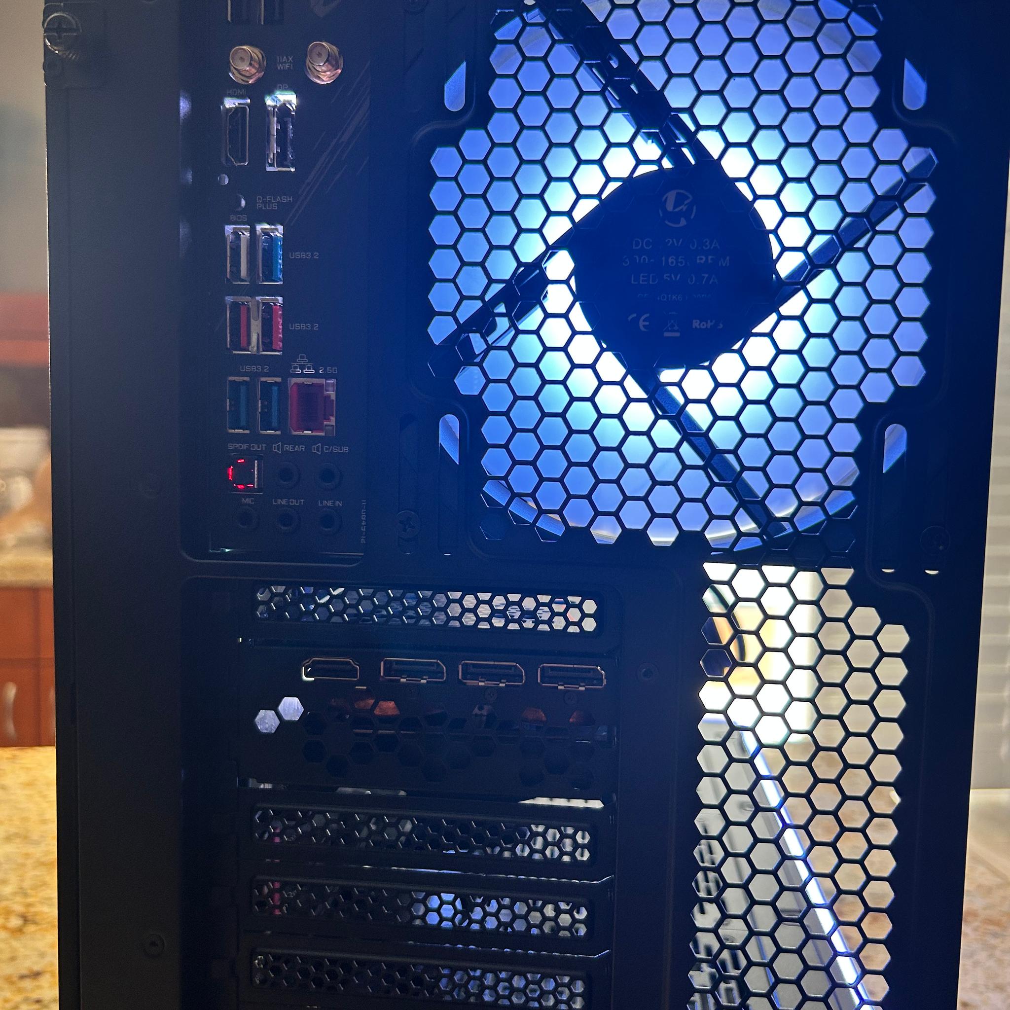 Black Gaming PC | RTX 3060Ti | RYZEN 5 3600 | 16GB RAM | 1TB SSD | ON BOARD WiFi + BT