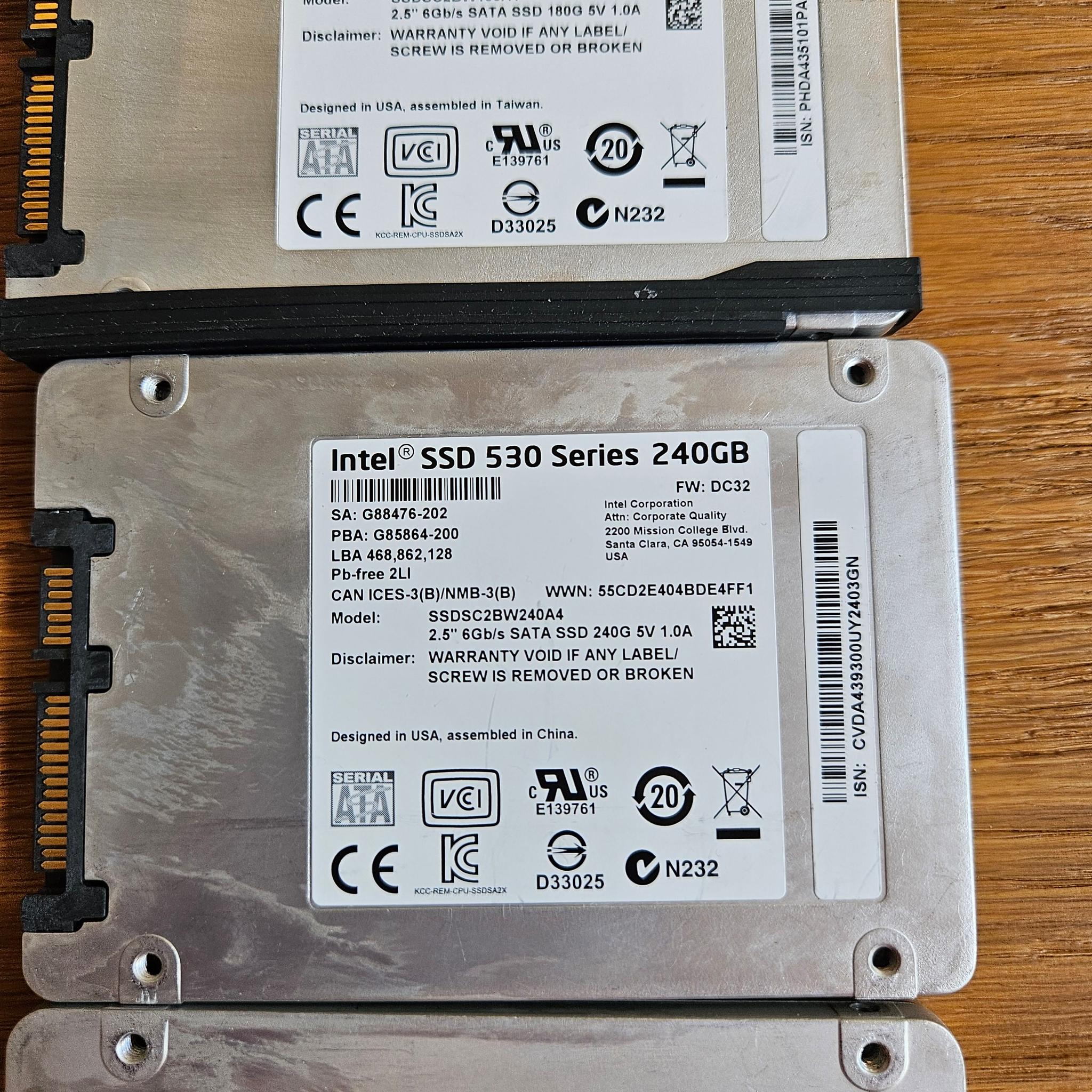 Intel SSD 530 Series 240GB 180GB 335 Series 180GB KIngfast LOT OF 4 SSDS