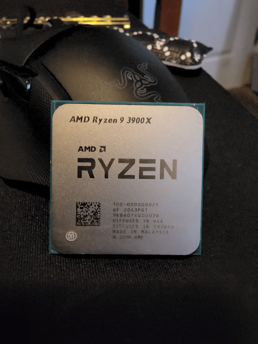AMD Ryzen 9 3900x 