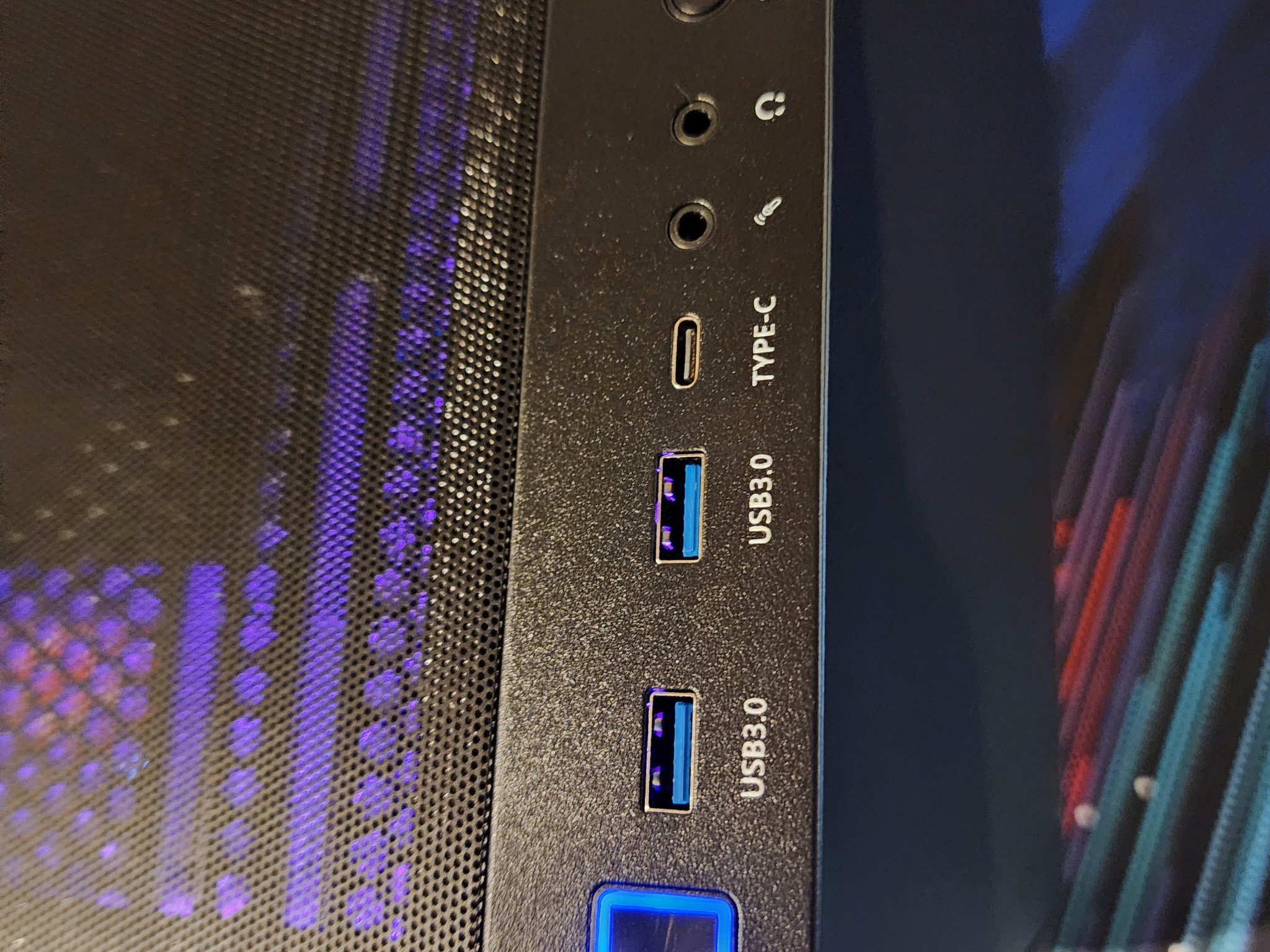 Nvidia RTX 3070 / i9-9900K / 32GB DDR4 RAM / 1TB NVMe