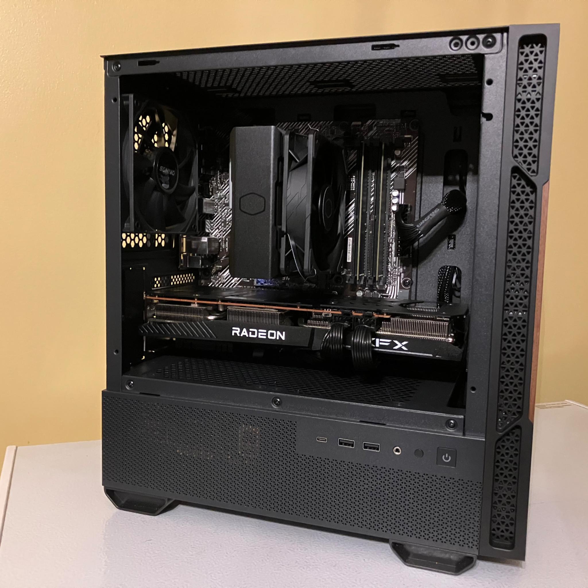 Ryzen 5 5500 | RX 6700 XT | 32GB RAM  | 1TB Storage Non-RGB Gaming PC
