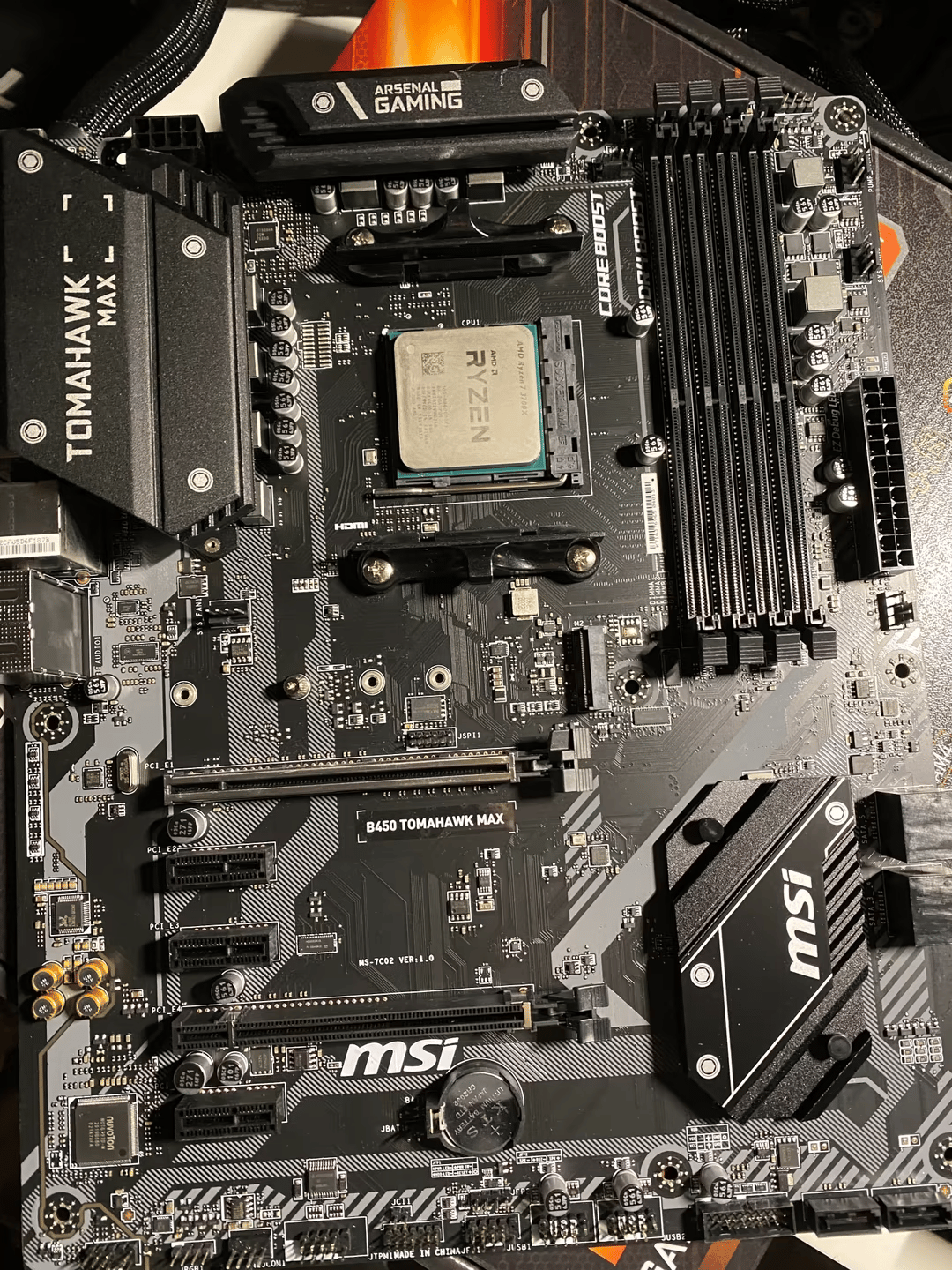 Ryzen 7 3700x and B450 Tomahawk Combo