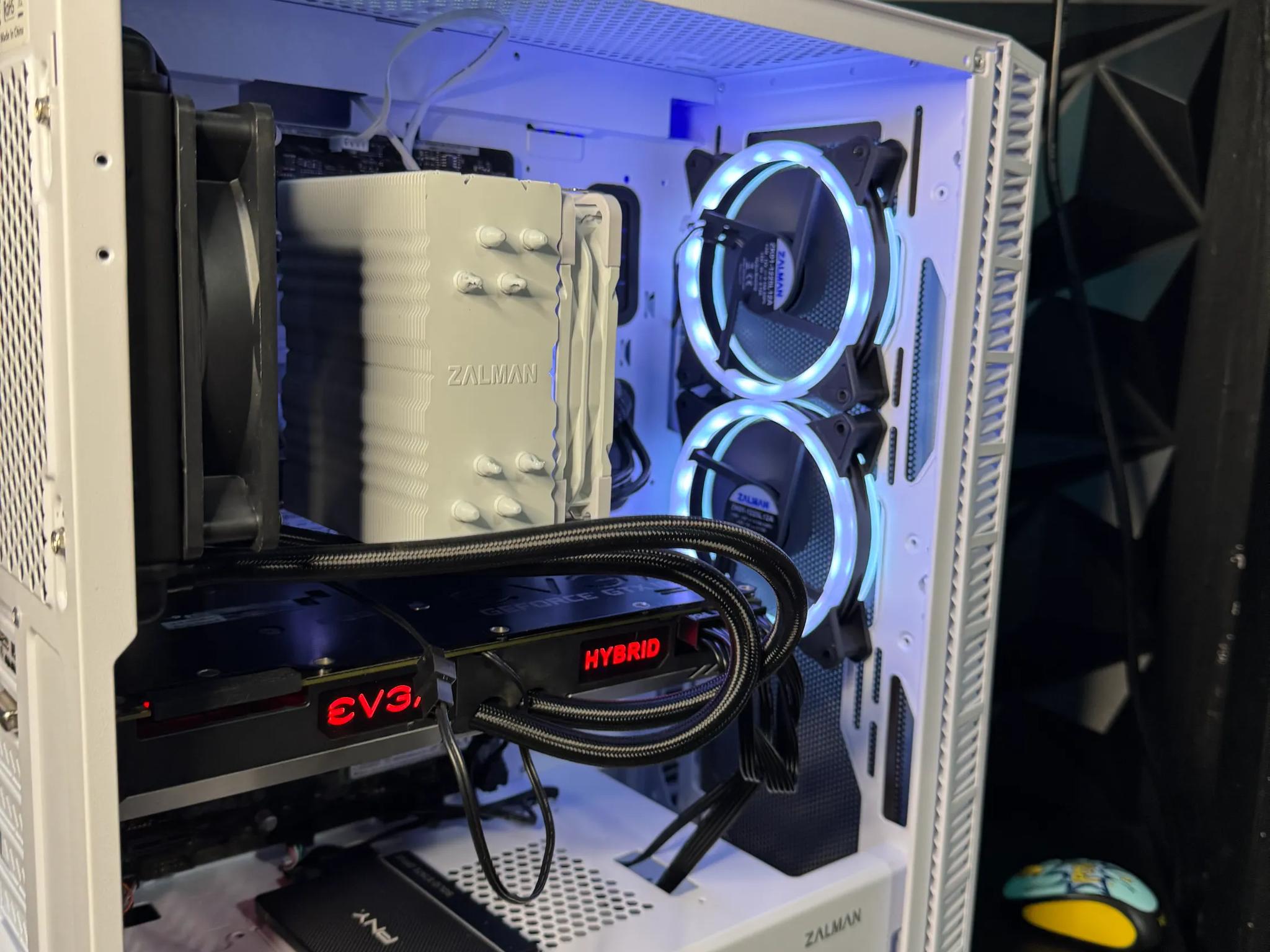 🥶Z3 Frost 9700🥶 |i7 9700KF| GTX 1080 Watercooled| 16 GB DDR4 | 1.5 TB SSD