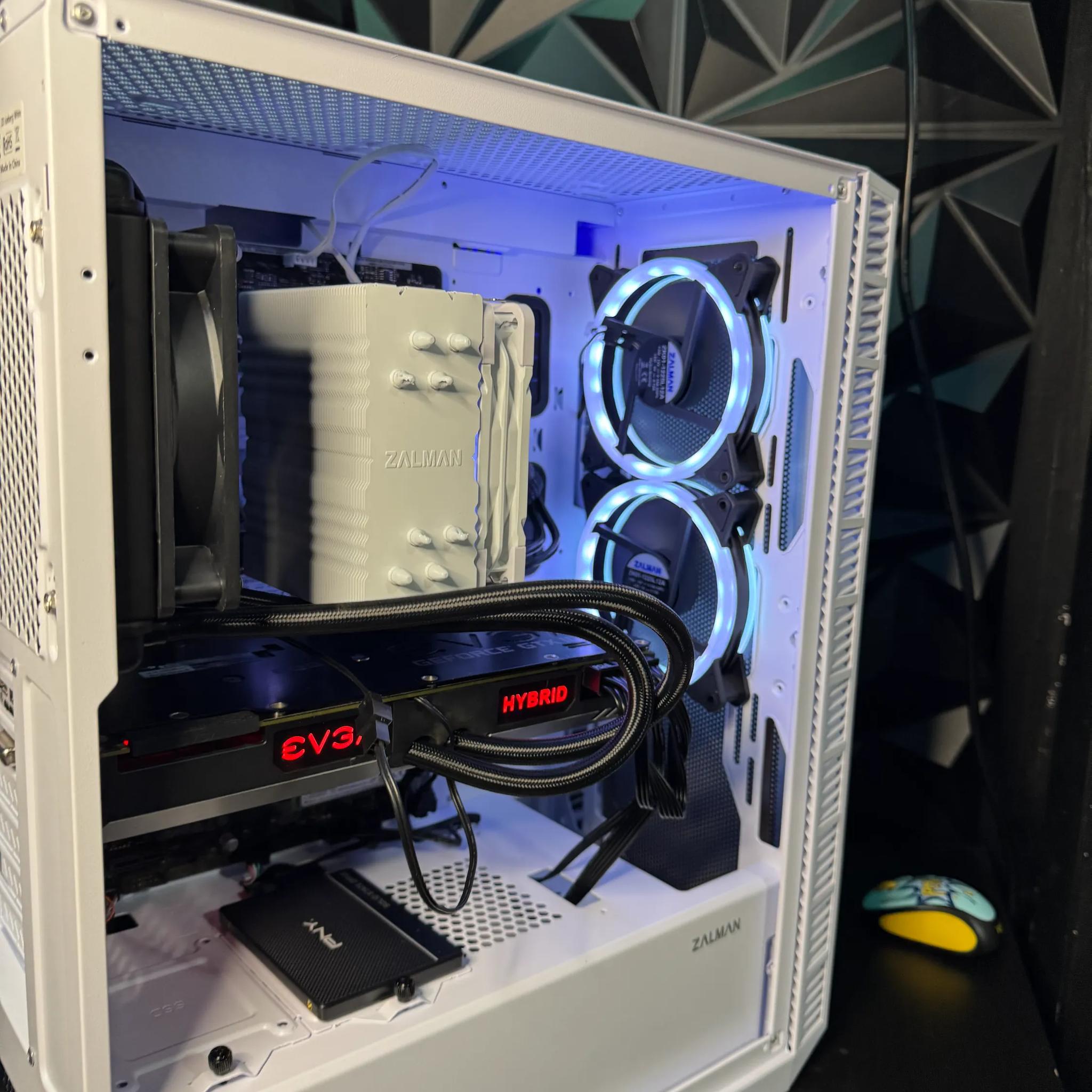 🥶Z3 Frost 9700🥶 |i7 9700KF| GTX 1080 Watercooled| 16 GB DDR4 | 1.5 TB SSD
