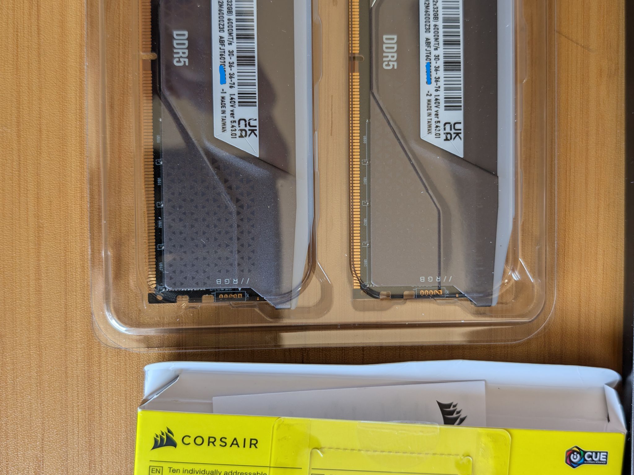 CORSAIR VENGEANCE RGB DDR5 64GB (2x32GB) 6000MT/s CL30 -NEW OPEN BOX