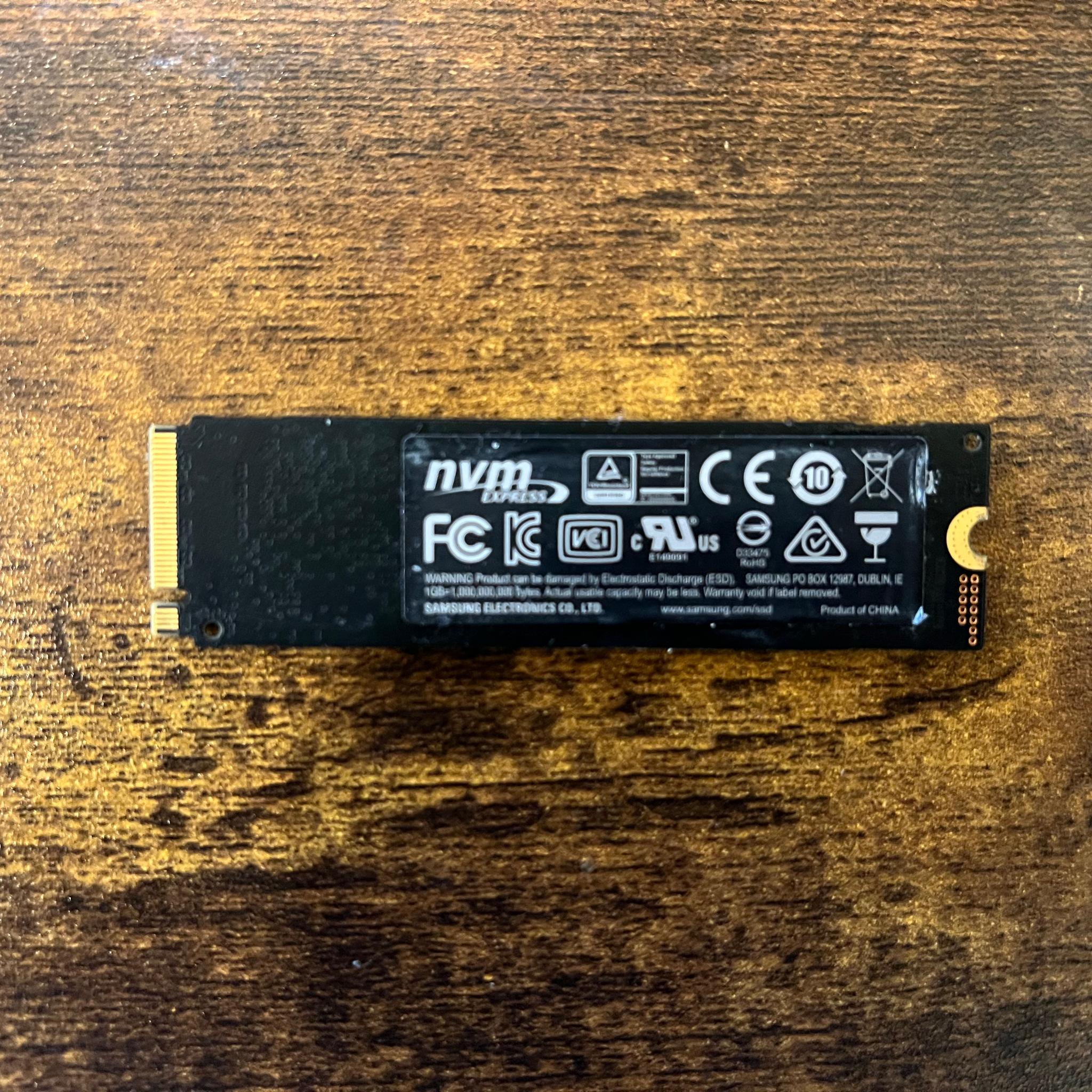 Samsung 970 PRO 512GB M.2 NVMe SSD