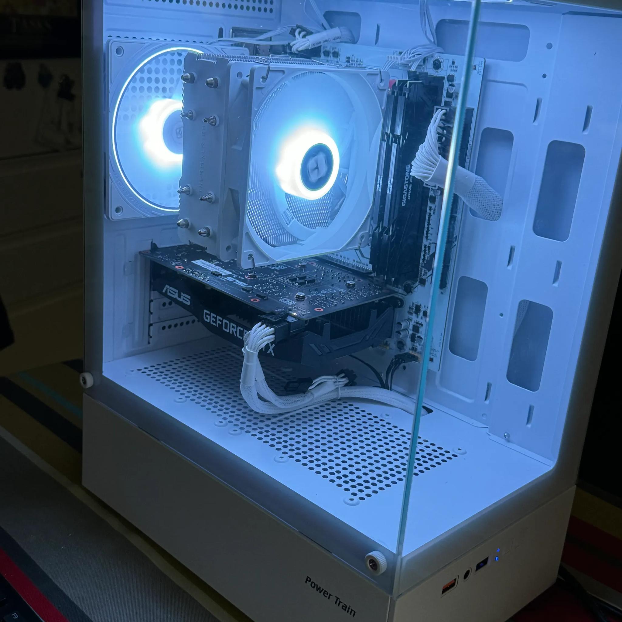 95% New Build - AMD Ryzen 5 5500 with ASUS GeForce GTX 1660 SUPER  6GB