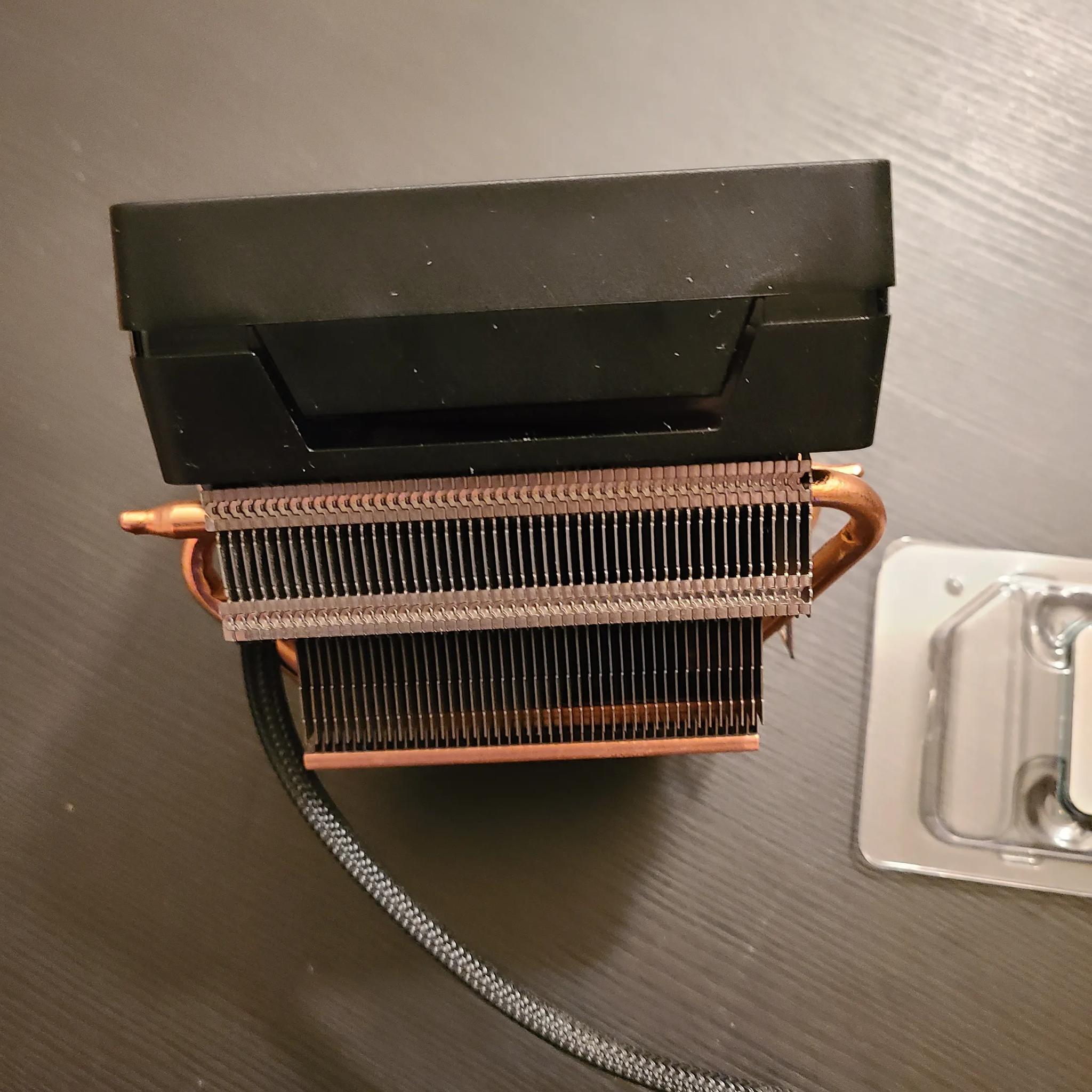 AMD Ryzen 7 3700X Used with Cooler included