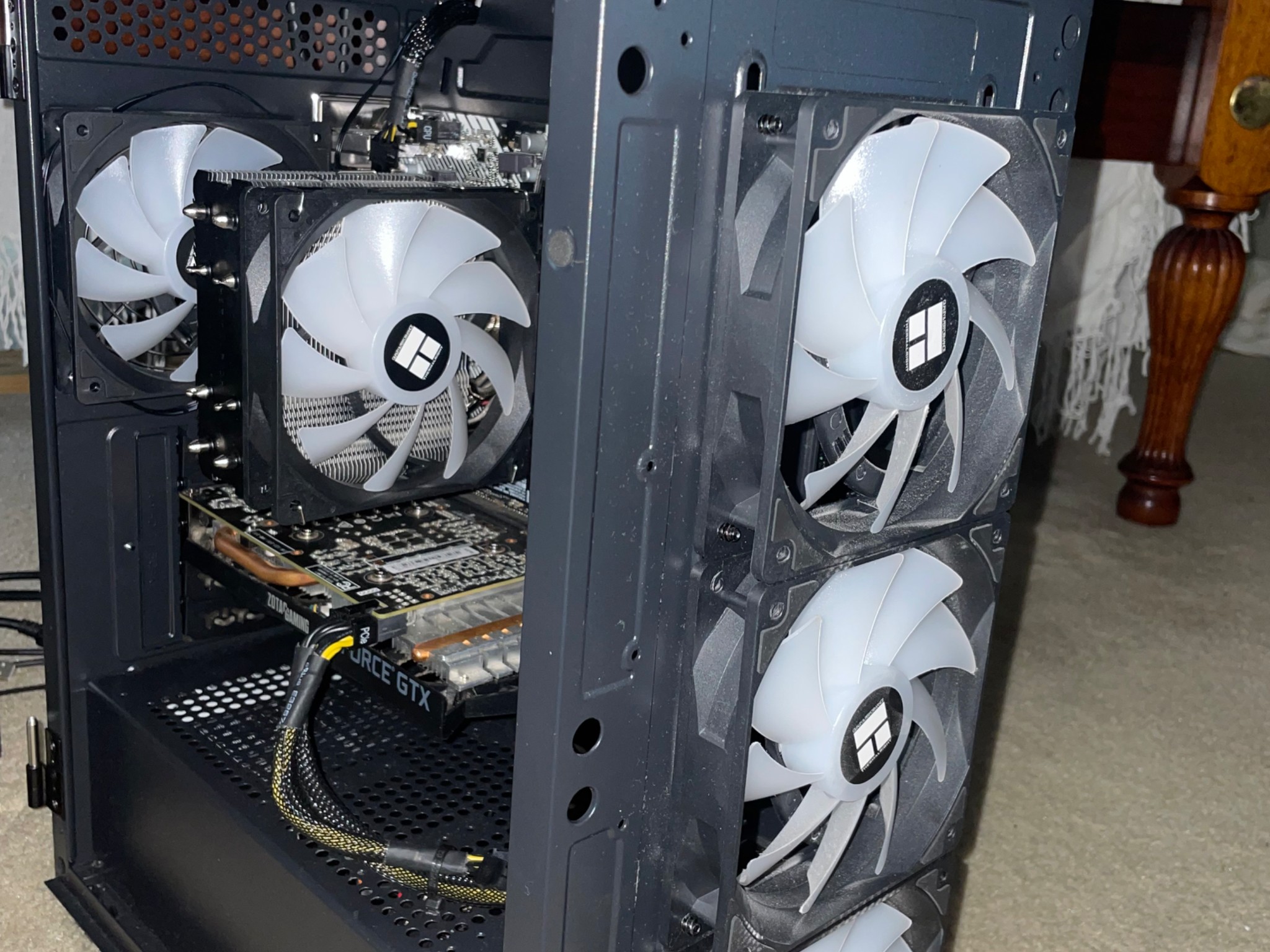Skytech Gaming “Custom” Gaming PC