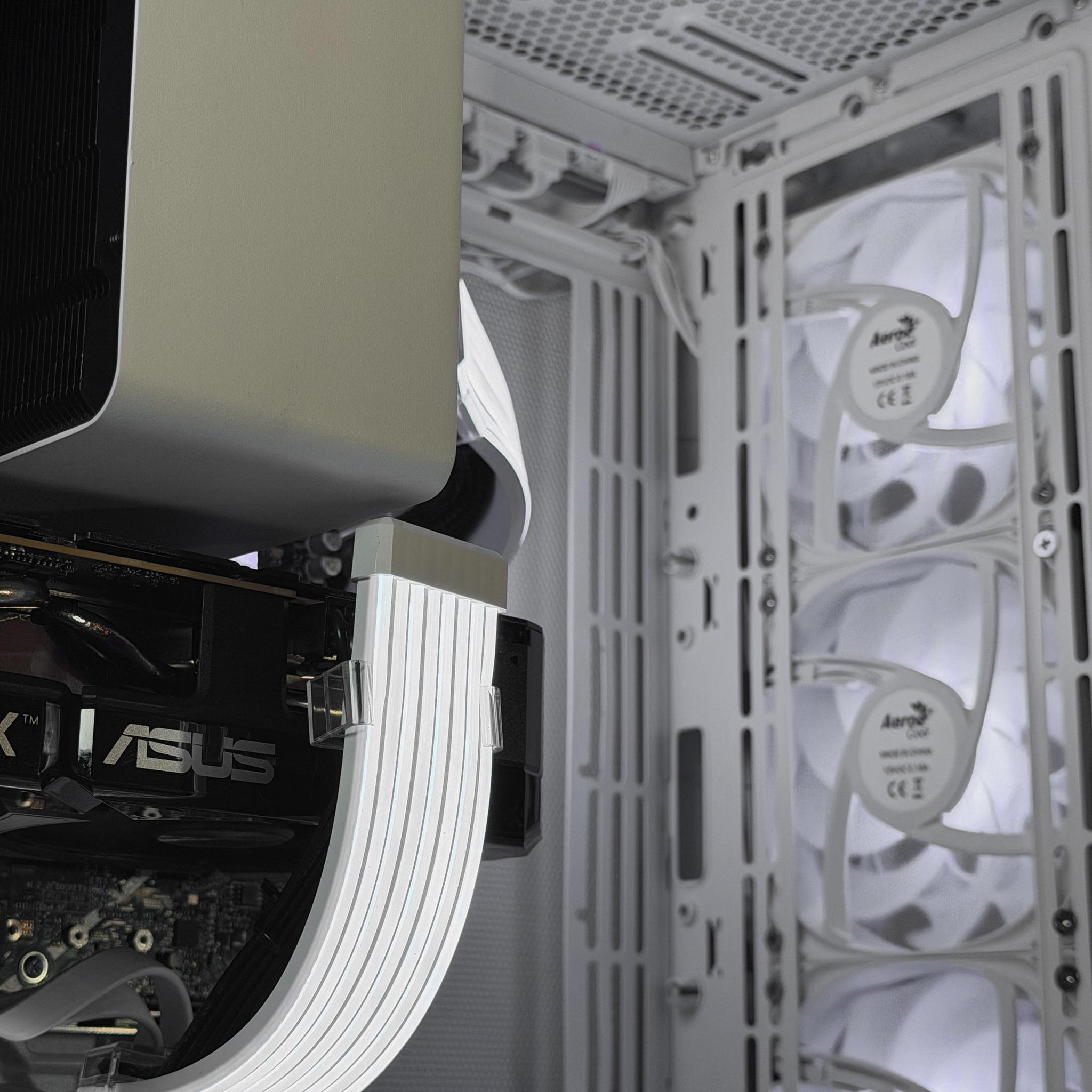 ⚪White Panda|RTX 5060 i5 12600kf⚪