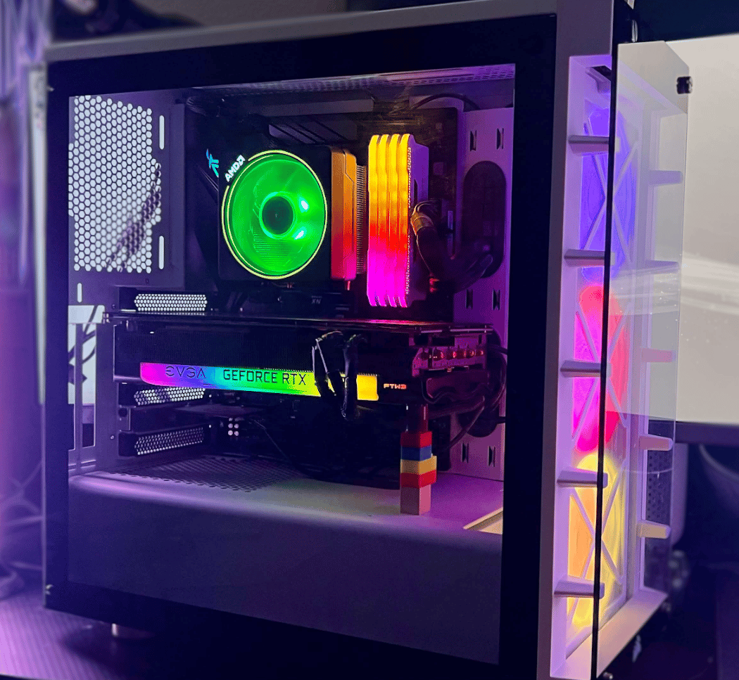MID-RANGE GAMING / STREAMING PC|  RYZEN 7 3700X | 32GB DDR4 | RTX 3070 EVGA FTW3 ULTRA GAMING
