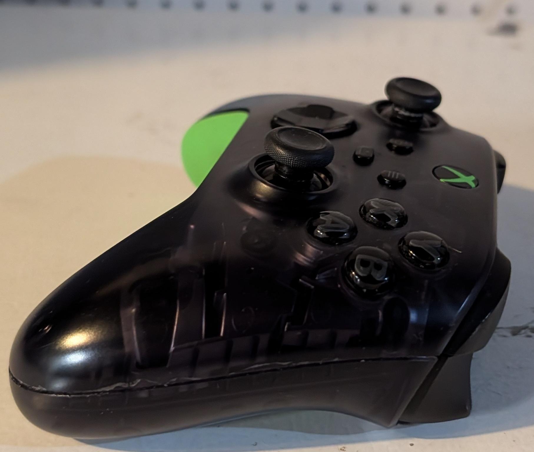 Xbox 20th anniversary controller