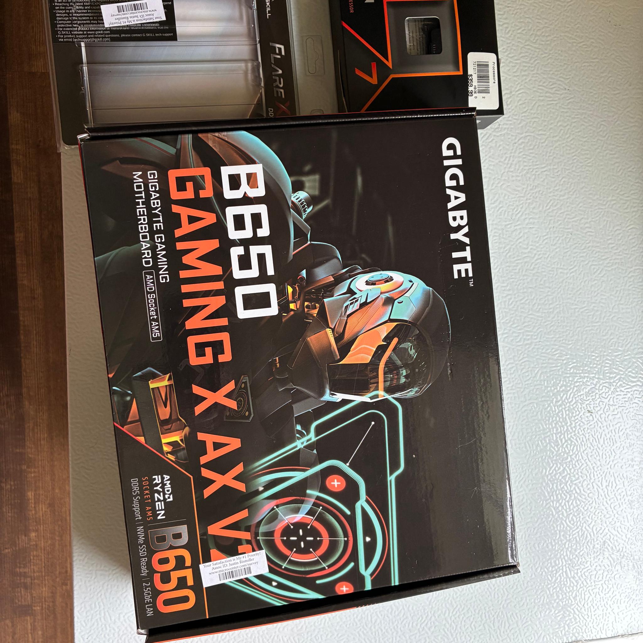 9700X | B650 | 32 GB DDR5 6000 | 1 TB SSD | Windows 11 Pro