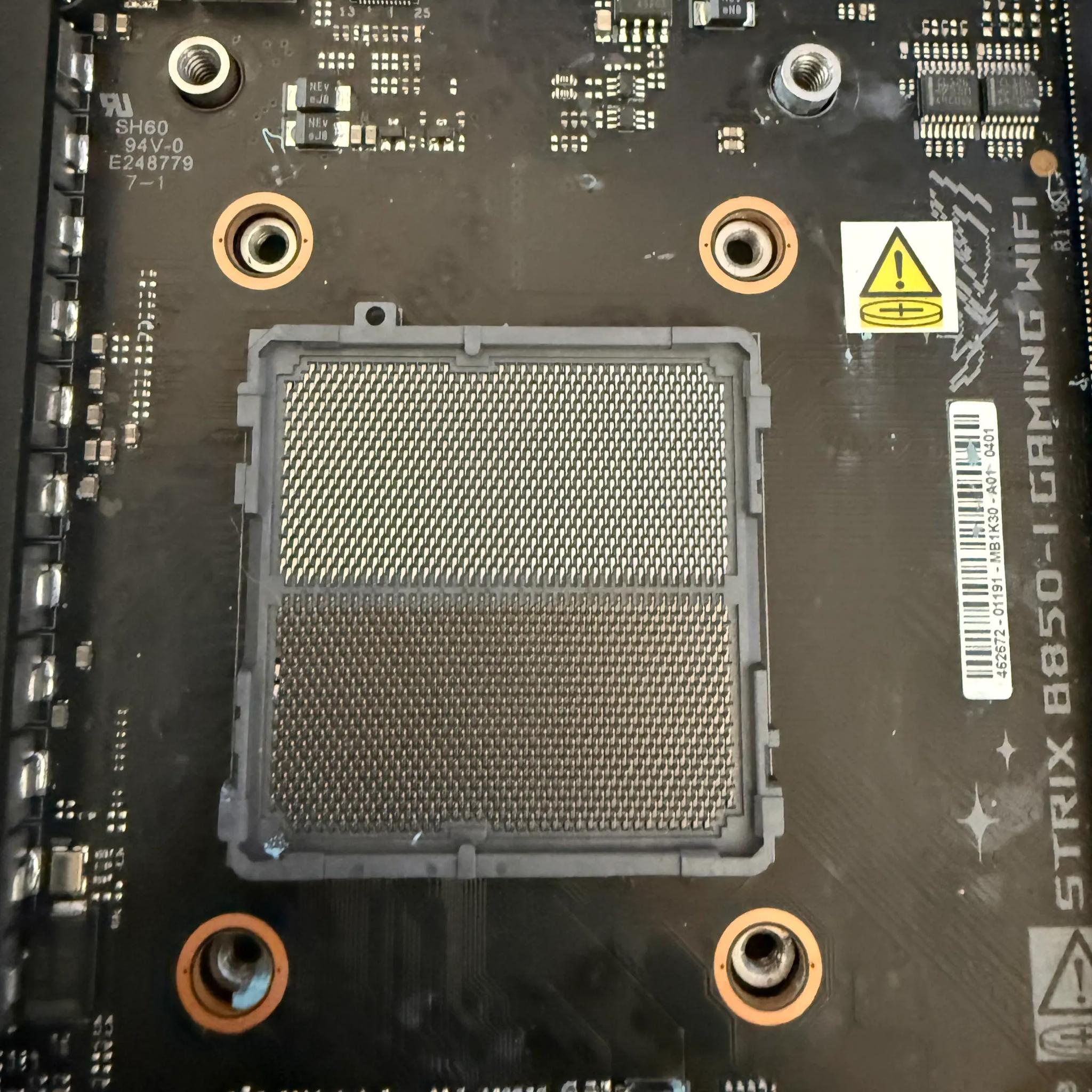 ROG STRIX B850-I GAMING WIFI