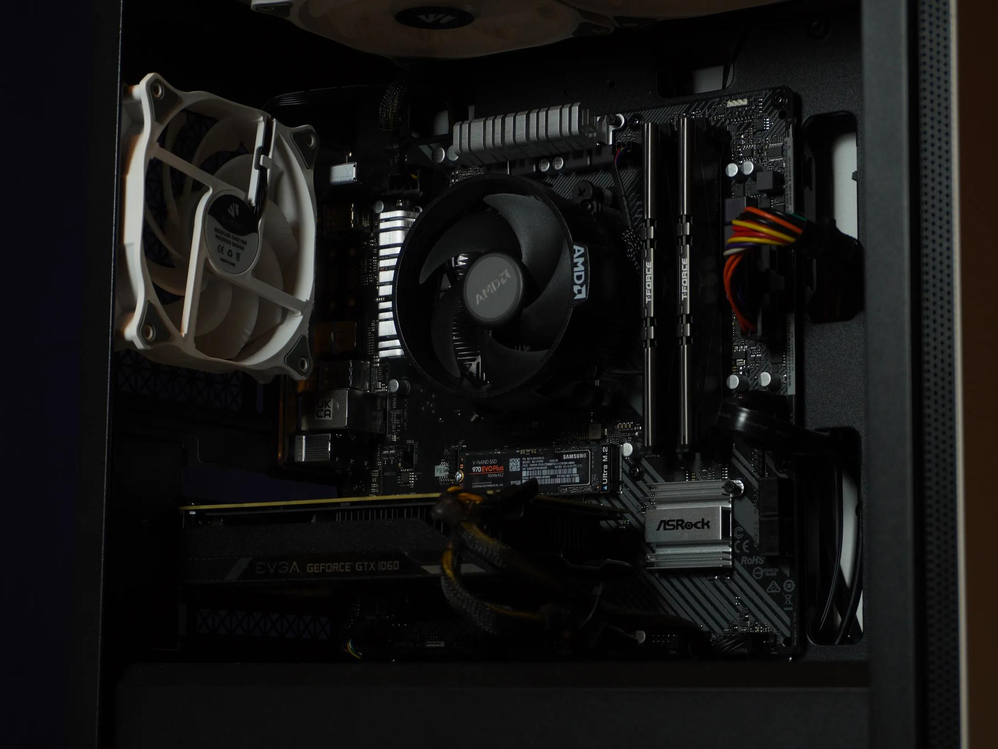GTX 1060 | Ryzen 5 1600 | 16GB 3000MHz | 500GB NVMe