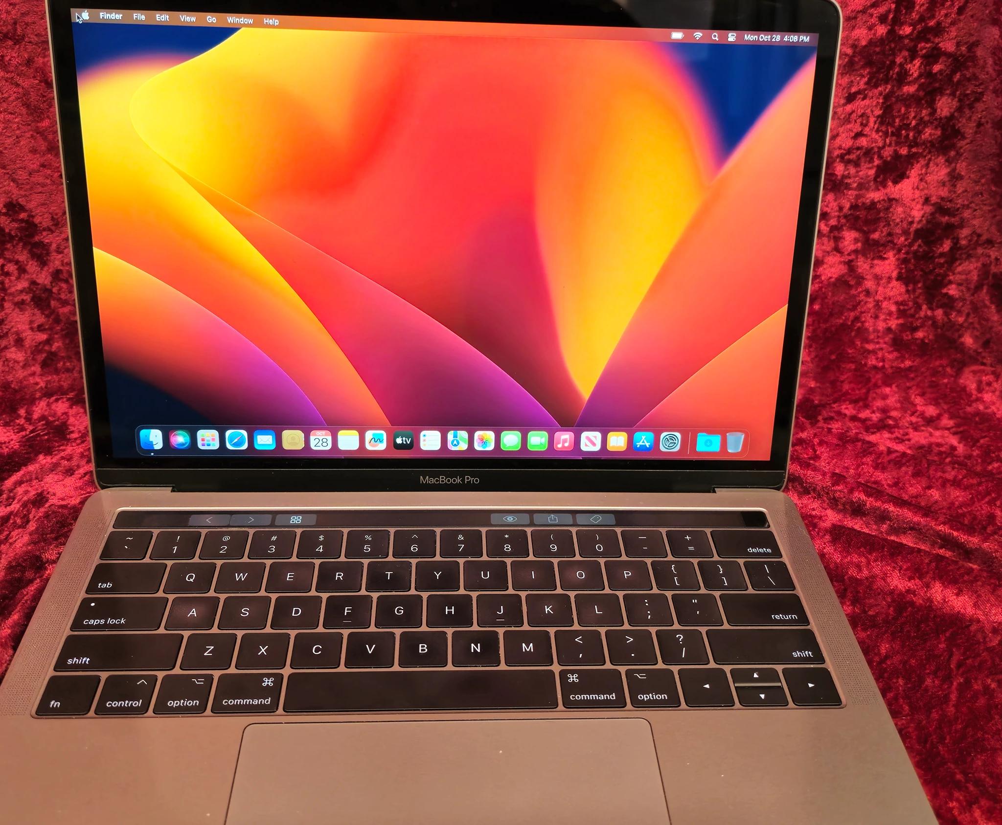 MacBook Pro Mid-2017 13in A1706 EMC3163