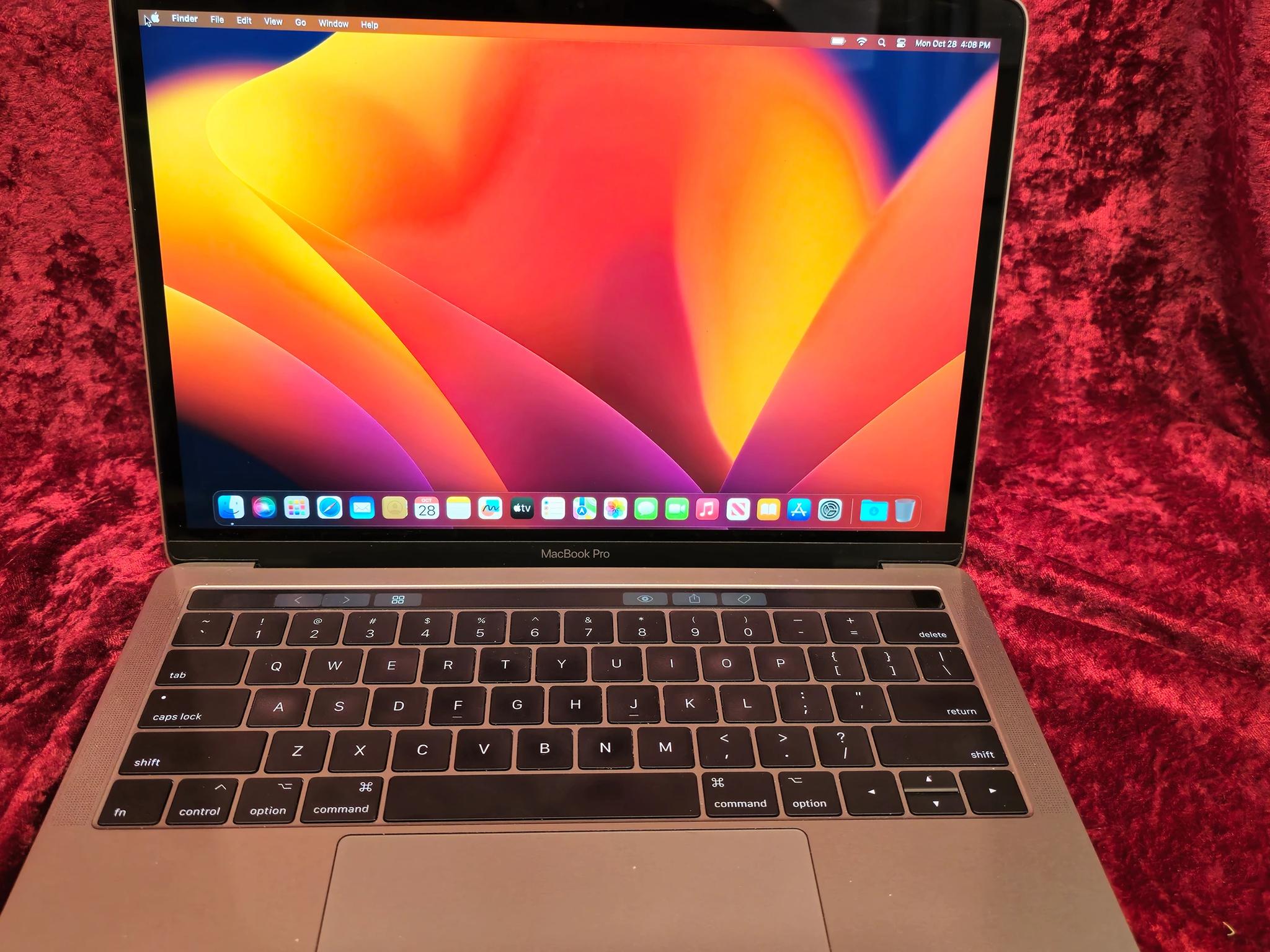 MacBook Pro Mid-2017 13in A1706 EMC3163