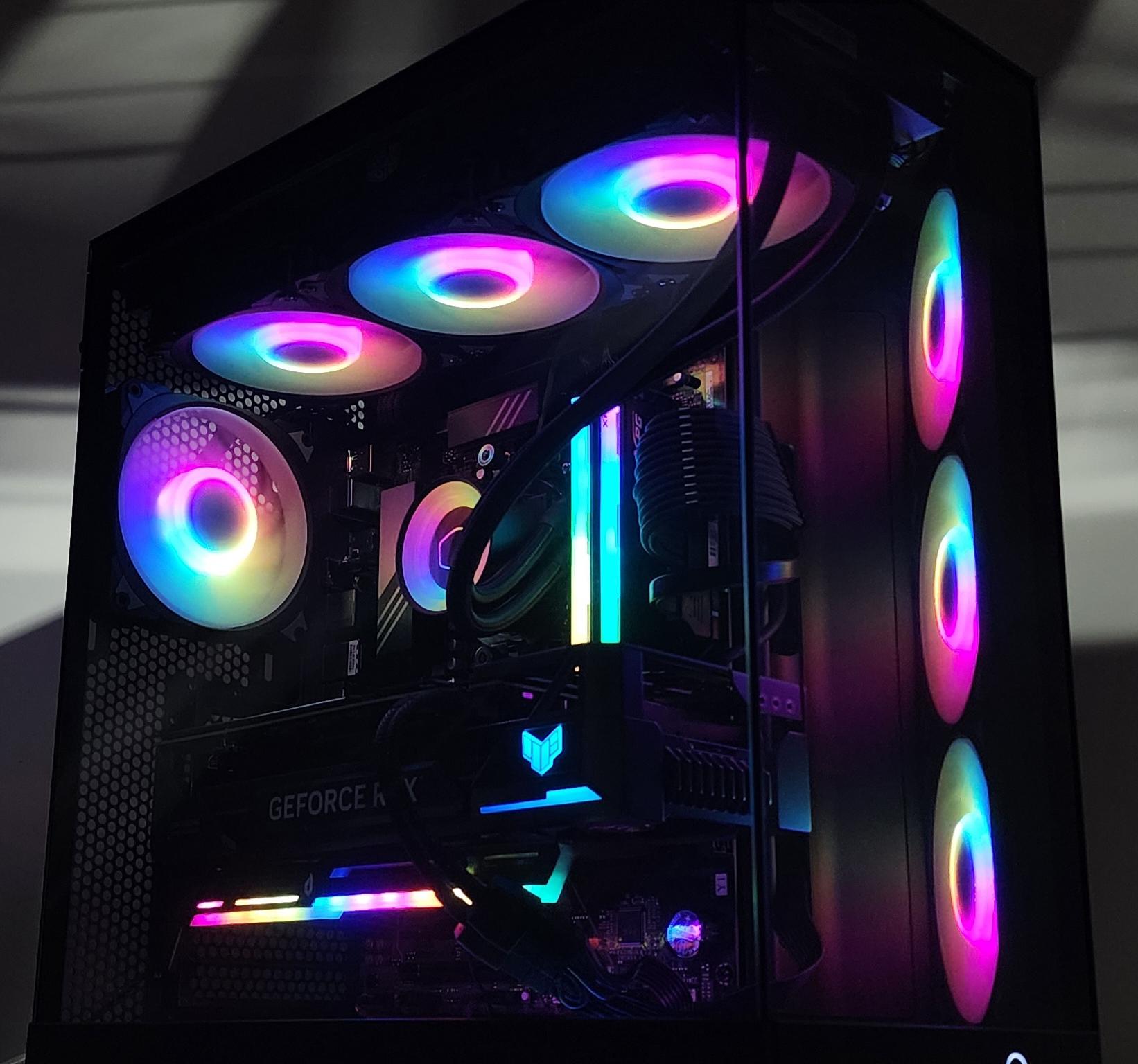 Gaming PC Ryzen 7 7800X3D 32GB RAM 1TB SSD RTX 4070 Ti 12GB Windows 11 Computer