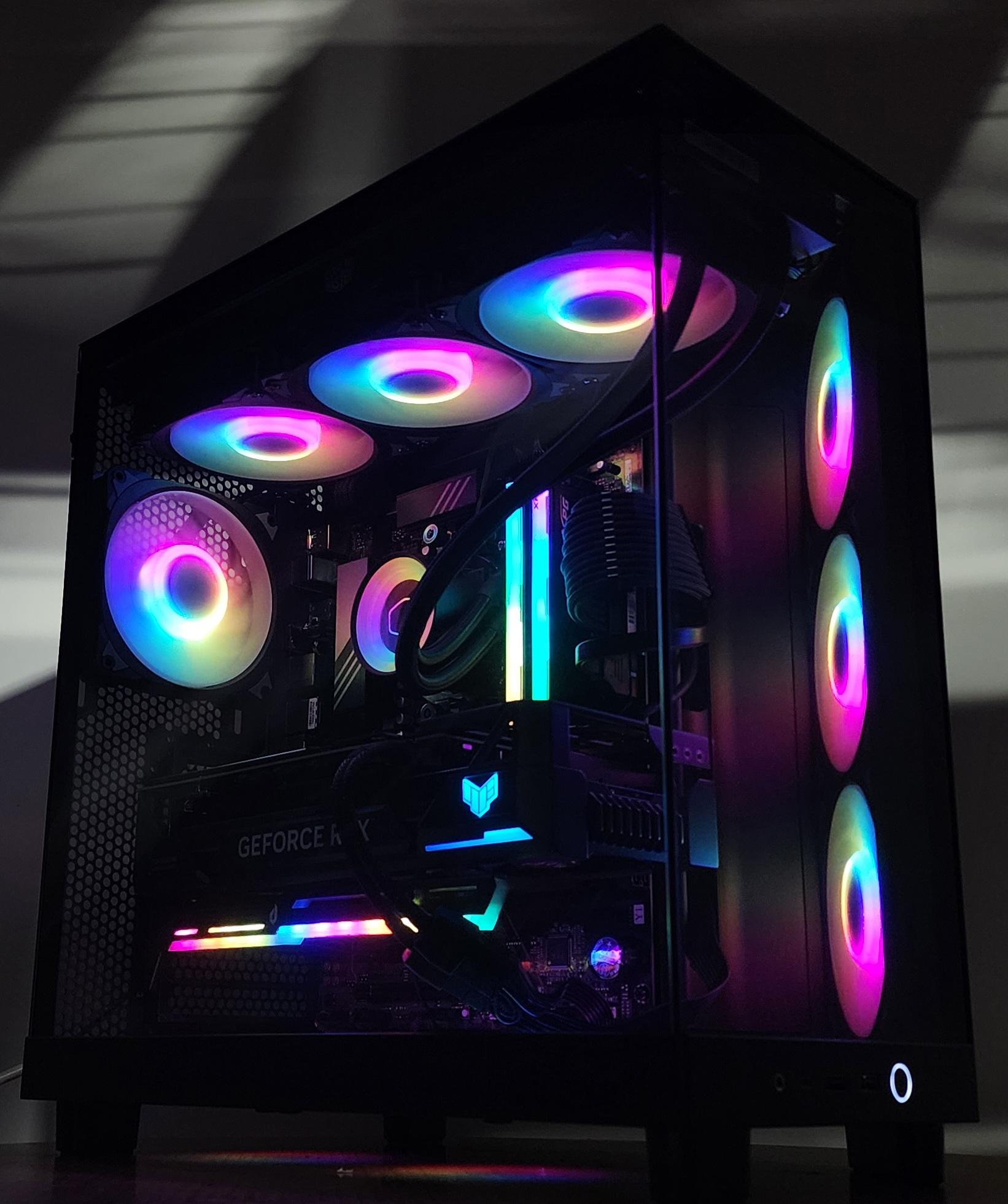 Gaming PC Ryzen 7 7800X3D 32GB RAM 1TB SSD RTX 4070 Ti 12GB Windows 11 Computer