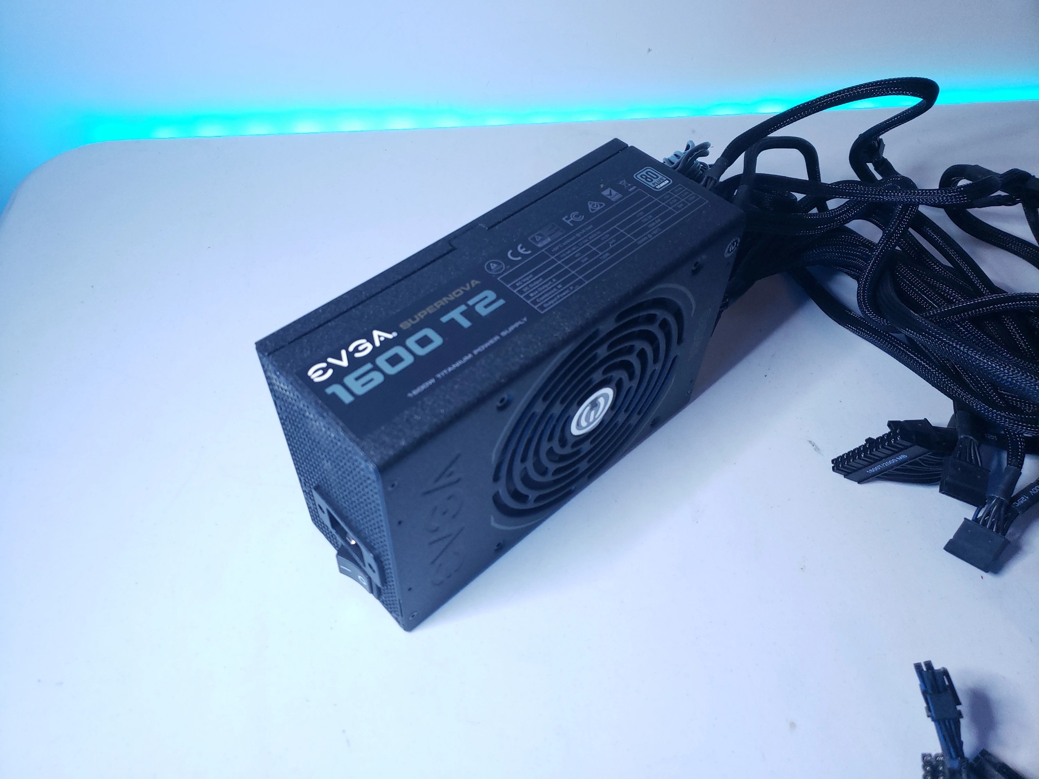 EVGA SuperNOVA 1600W T2