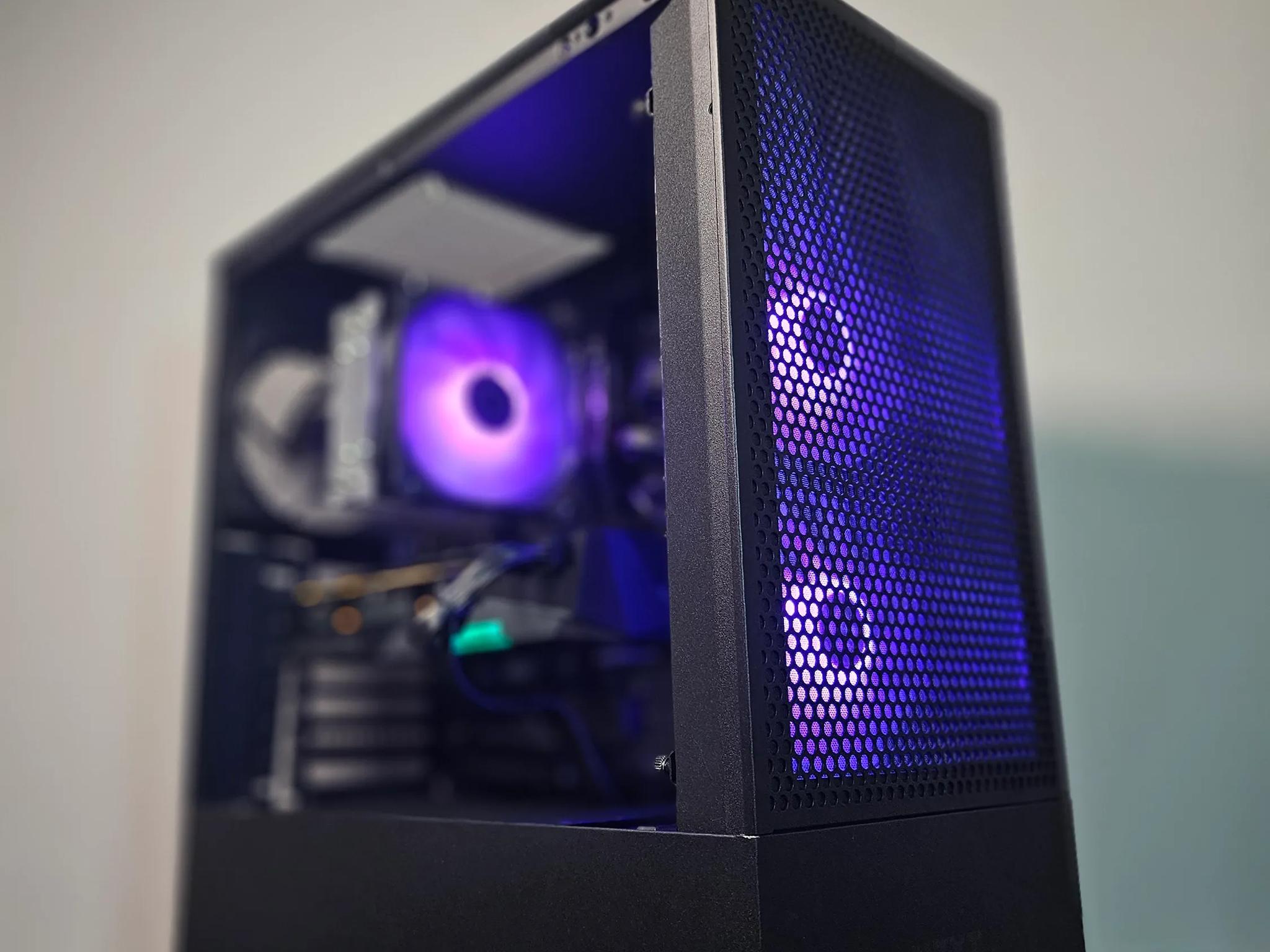 1080p-1440p RGB Gaming PC / RTX 3070 8GB / i5 12400f / 64GB DDR4 / 1TB SSD / WIFI + BT