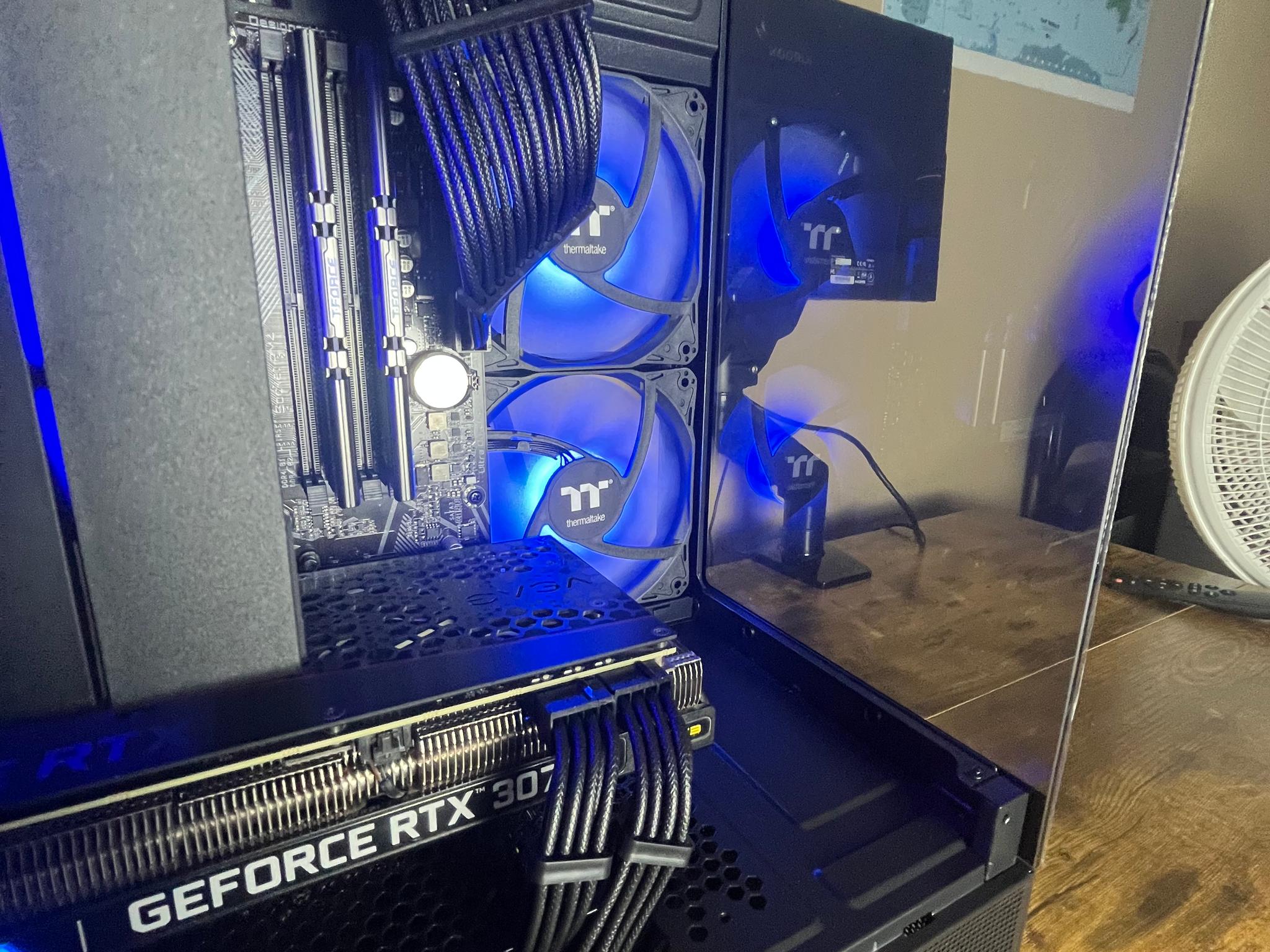 ⛈️💙Roaring Thunder Gaming PC 💙⛈️ RTX 3070 ⛈️💙 Ryzen 5 5600X 💙⛈️ 16GB DDR4 ⛈️💙 1TB NVME SSD 💙⛈️